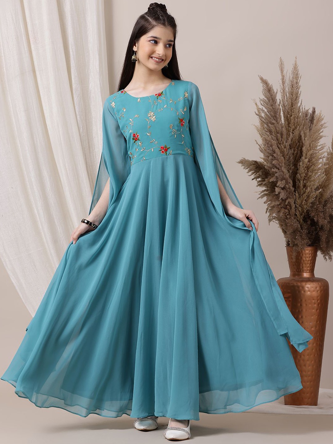 

Inddus Girls Zari Embroider Round Neck Ethnic Dress, Blue