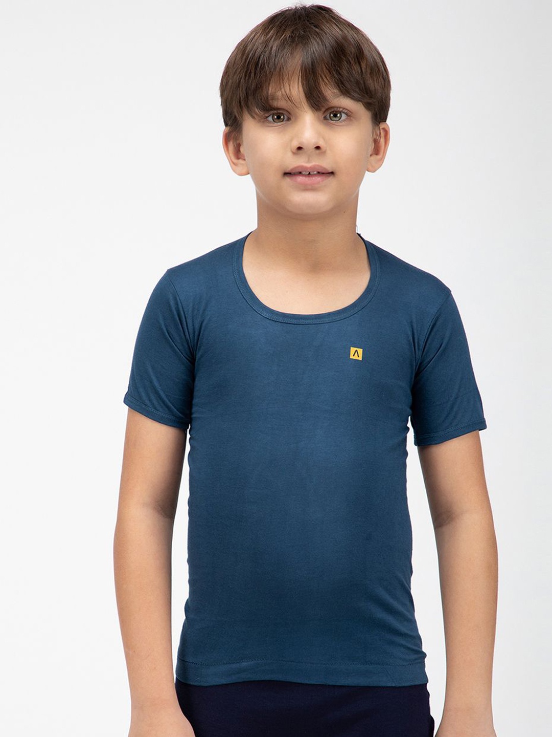 

AMUL COMFY Boys Round Neck Innerwear Vests AC-CSRNS-VE-AF-73-1PC, Blue