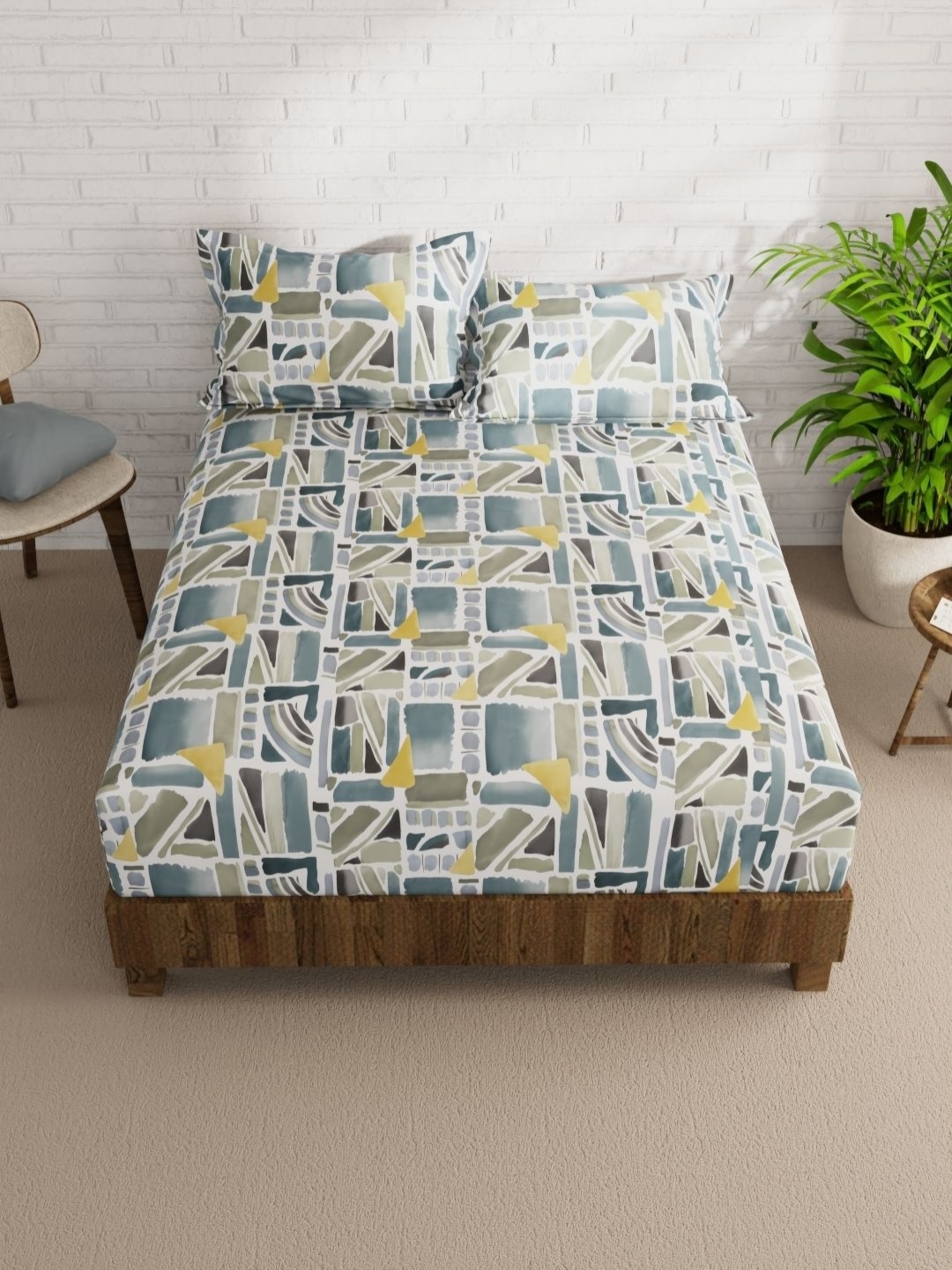 

KOPA Teal & White 152 TC Queen Bedsheet with 2 Pillow Covers