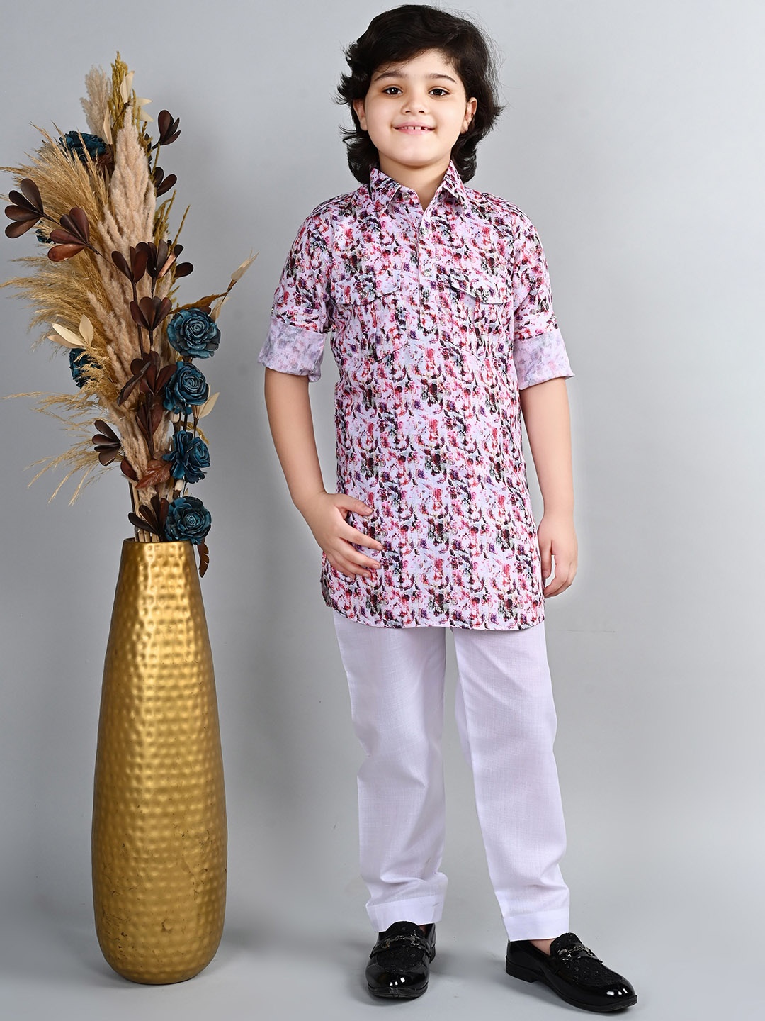 

ahhaaaa Boys Abstract Printed Shirt Collar Regular Thread Work Straight Kurta with Pyjamas, Pink