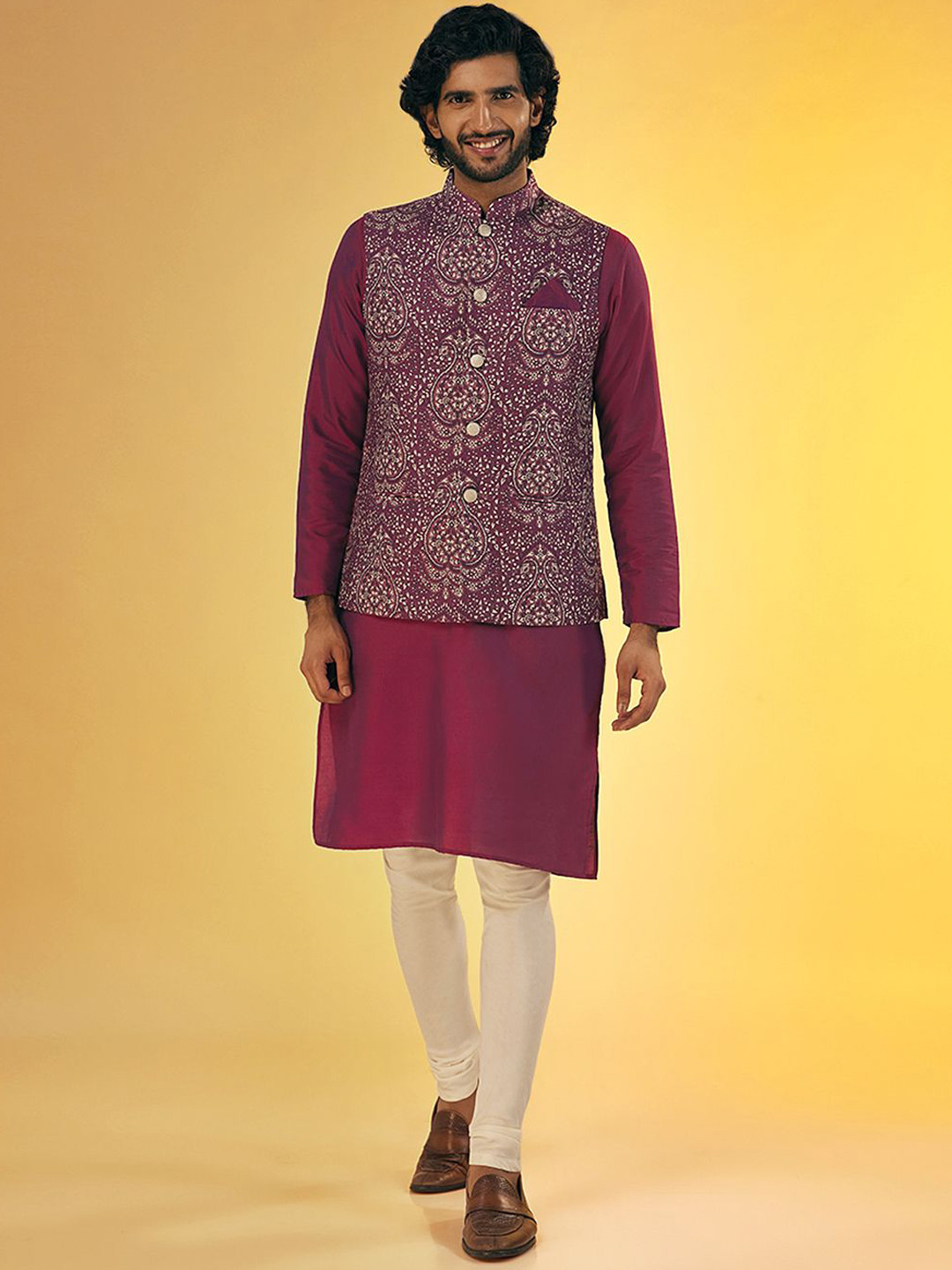 

Anouk Ethnic Motifs Printed Mandarin Collar Regular Straight Kurta with Churidar, Magenta
