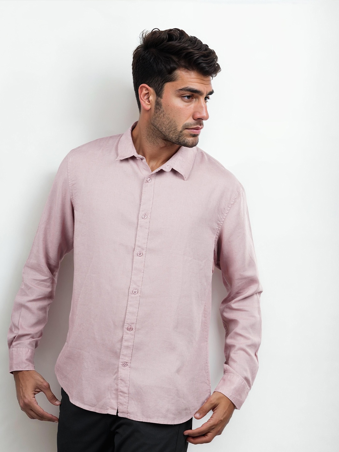 

Celio Men Solid Linen Shirt, Mauve