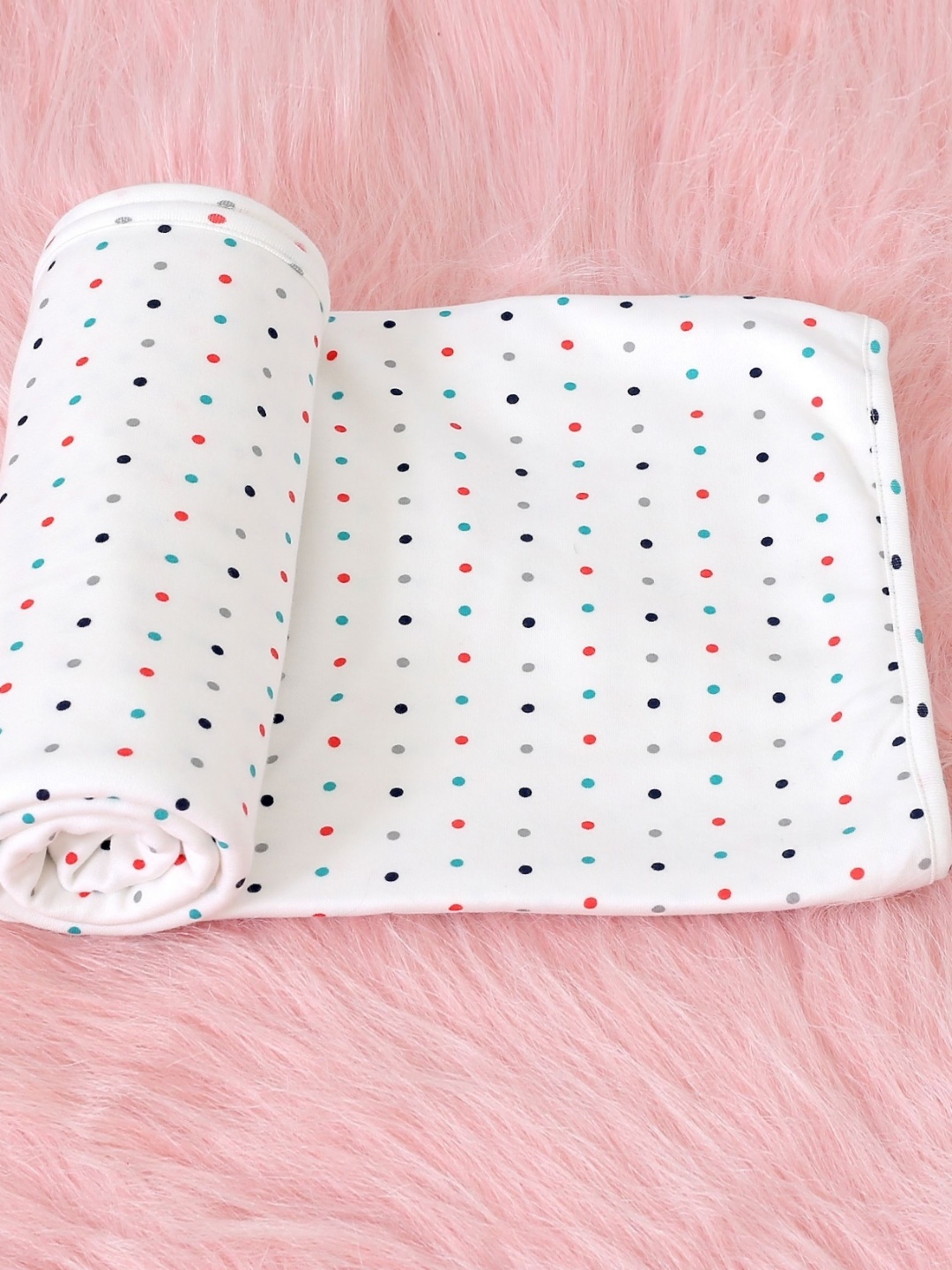 

ONE SKY White & Pink Geometric Single Bed Blanket