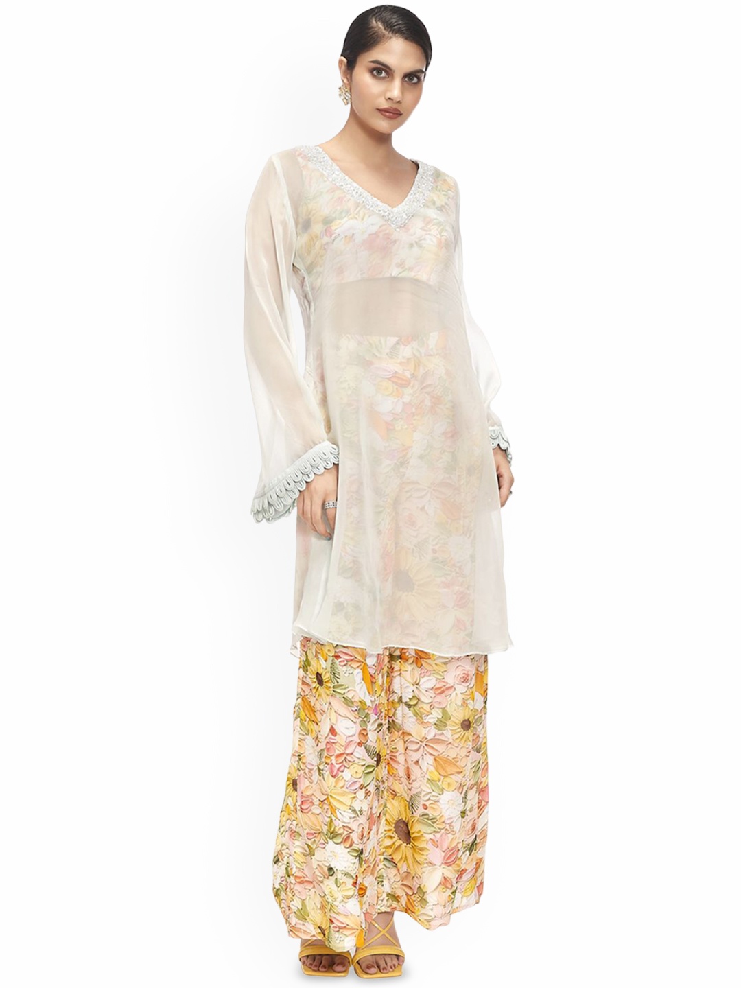 

Sayaanika Floral Embroidered Sequinned Straight Kurta with Palazzos, Cream
