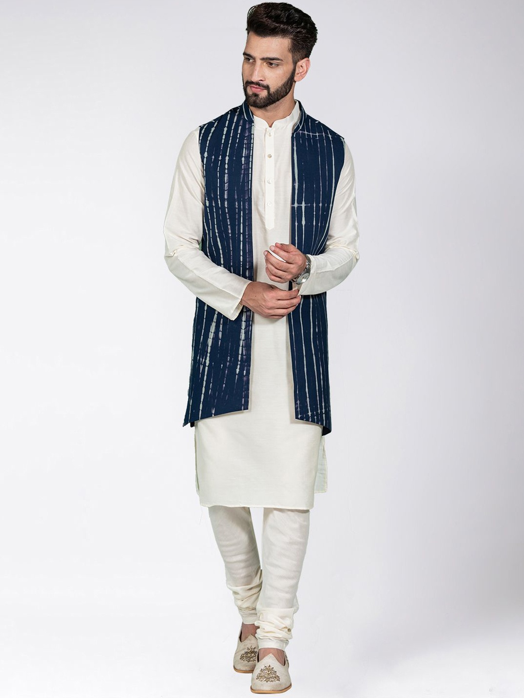 

Anouk Striped Printed Mandarin Collar Regular Kurta with Churidar, Navy blue