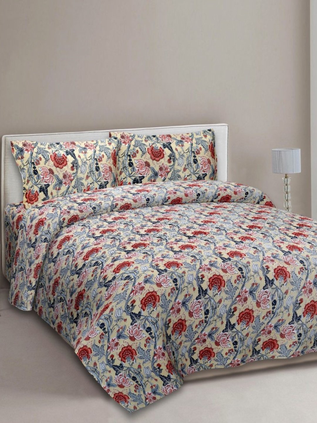 

EasyGoods Brown & Red Floral 210 TC King Bedsheet with 2 Pillow Covers