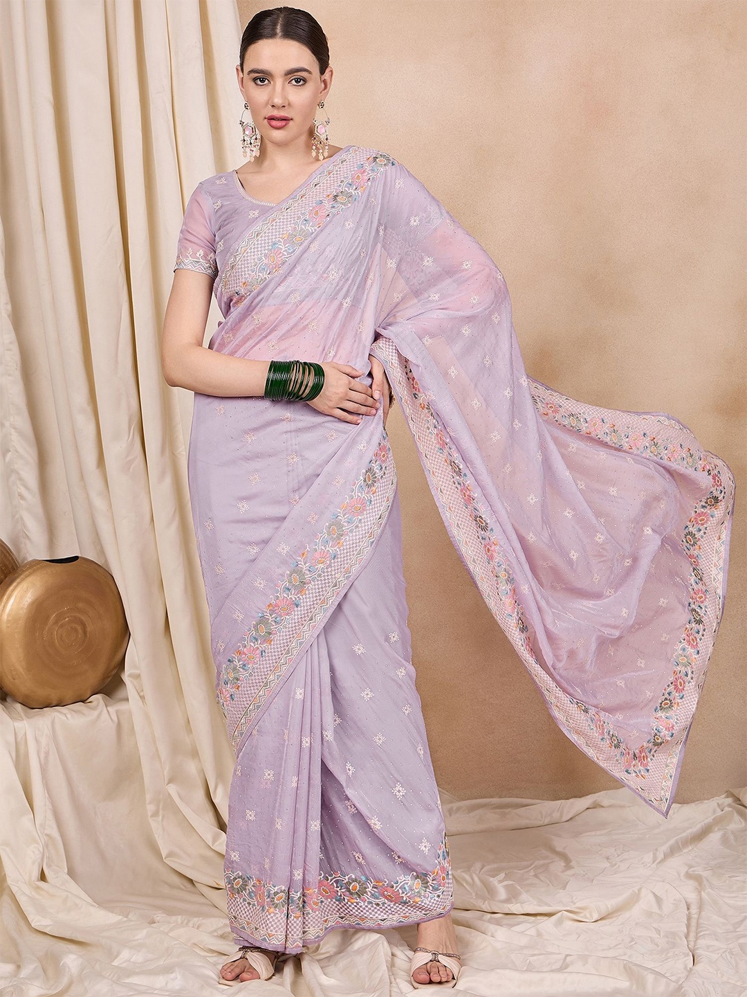 

RAJGRANTH Ethnic Motifs Beads and Stones Saree, Lavender