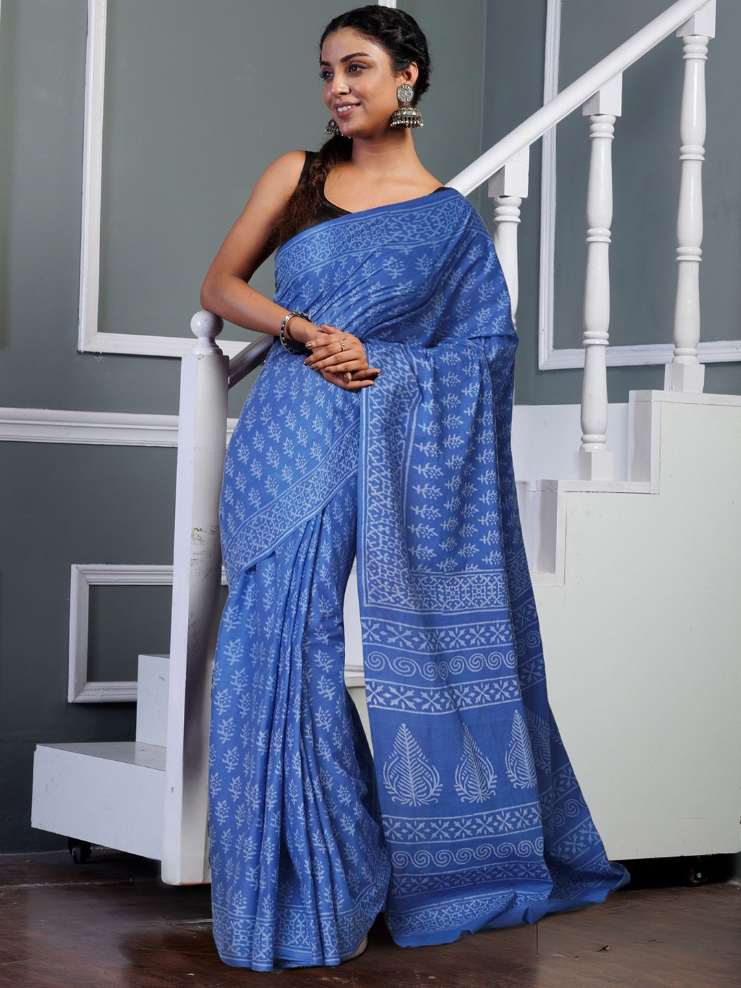 

Unnati Silks Ethnic Motifs Pure Cotton Handloom Block Print Saree, Blue
