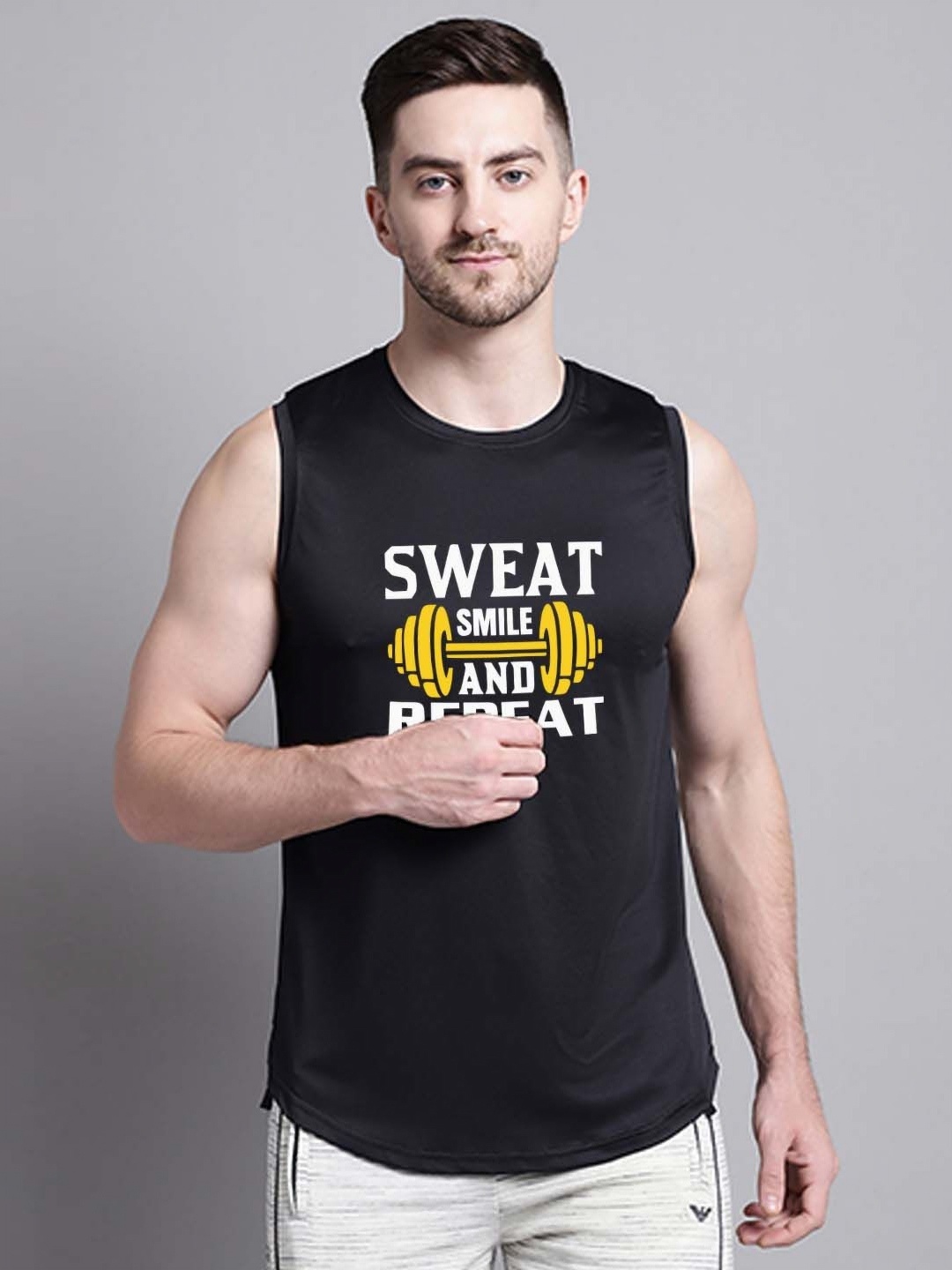 

Friskers Men Printed Applique T-shirt, Black
