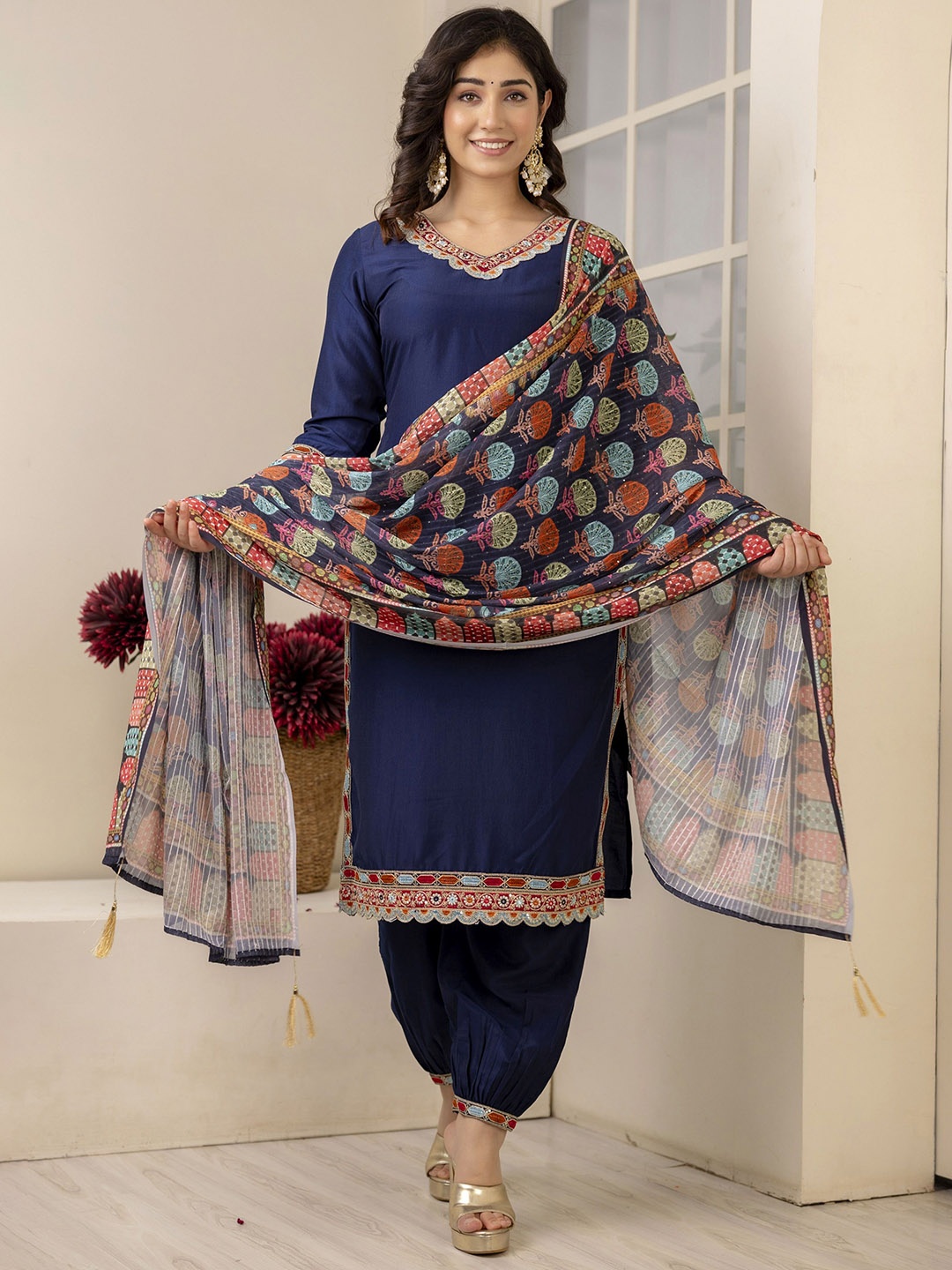 

Charu Ethnic Motifs Embroidered Thread Work Kurta with Trousers & Dupatta, Navy blue