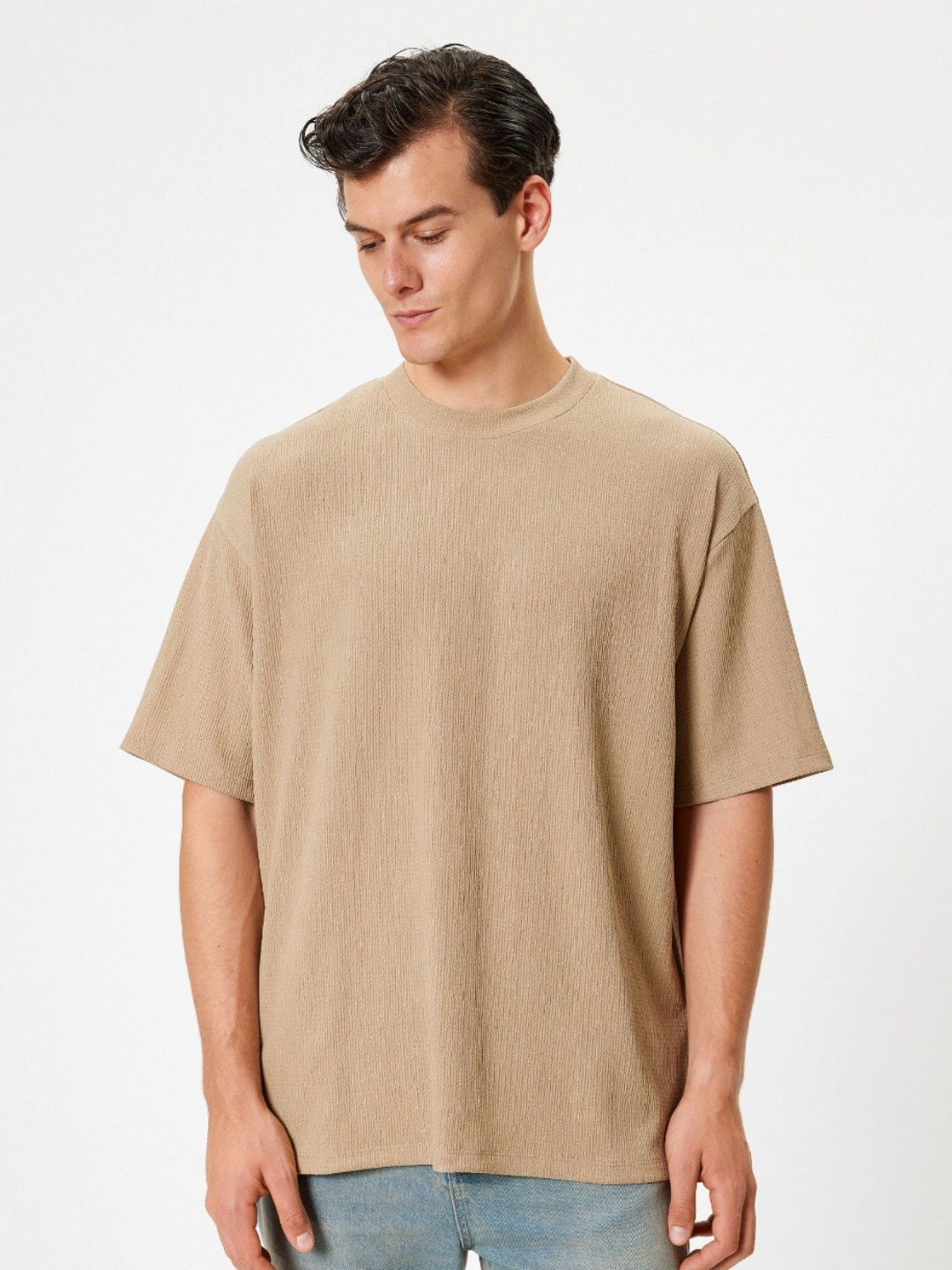 

Koton Men Pockets T-shirt, Beige
