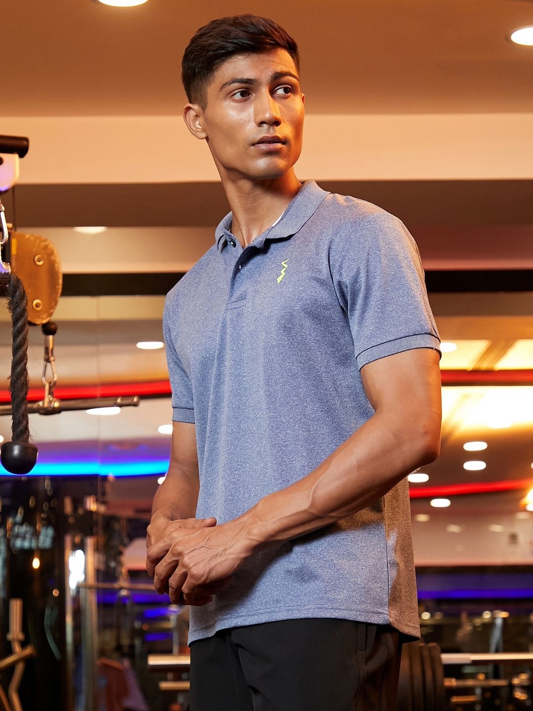 

Campus Sutra Men Solid Polo Collar T-shirt, Grey