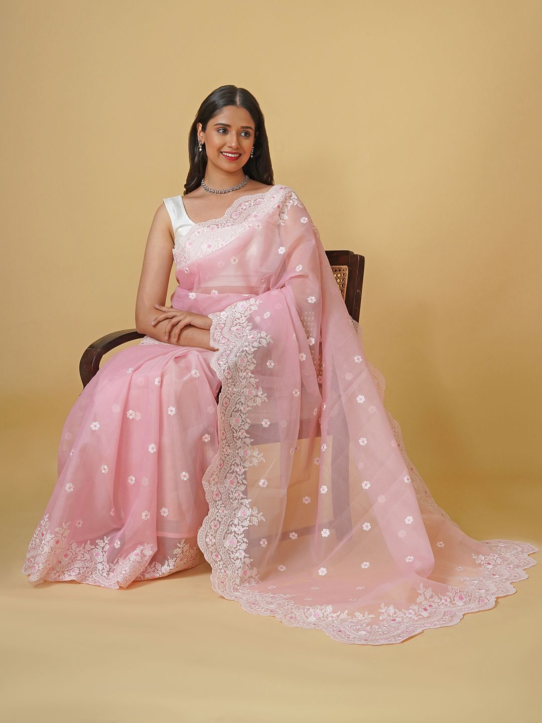 

TEEJH Floral Embroidered Organza Saree, Pink