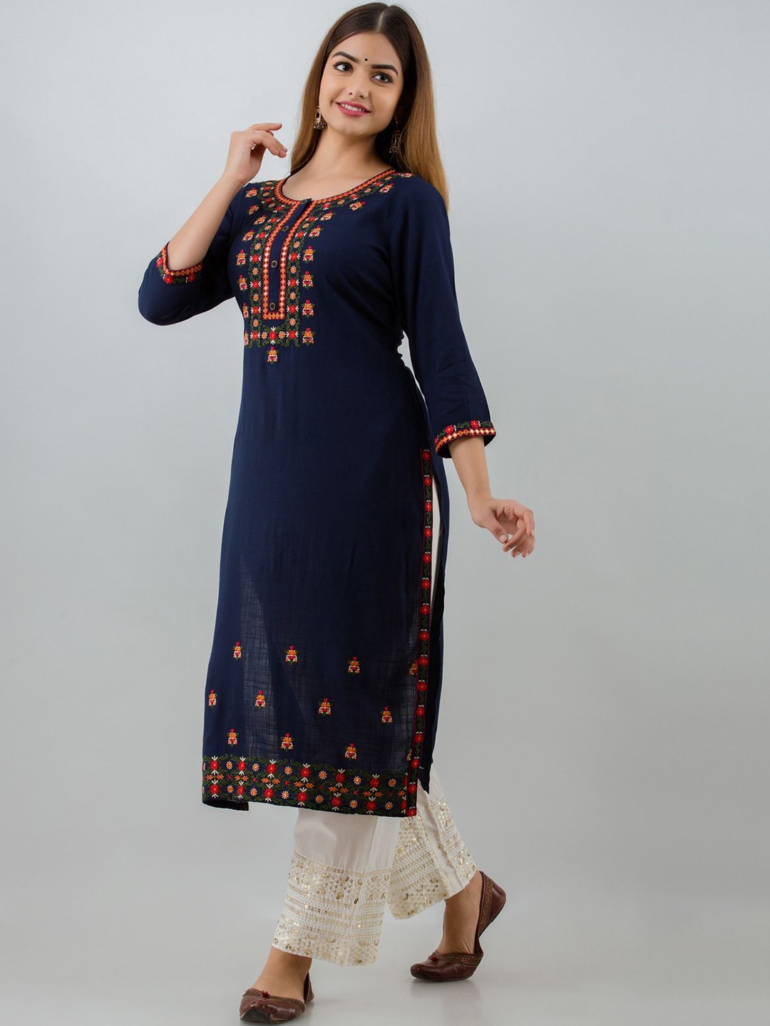 

Anouk Navy Blue Floral Embroidered Liva Straight Kurta With Trouser