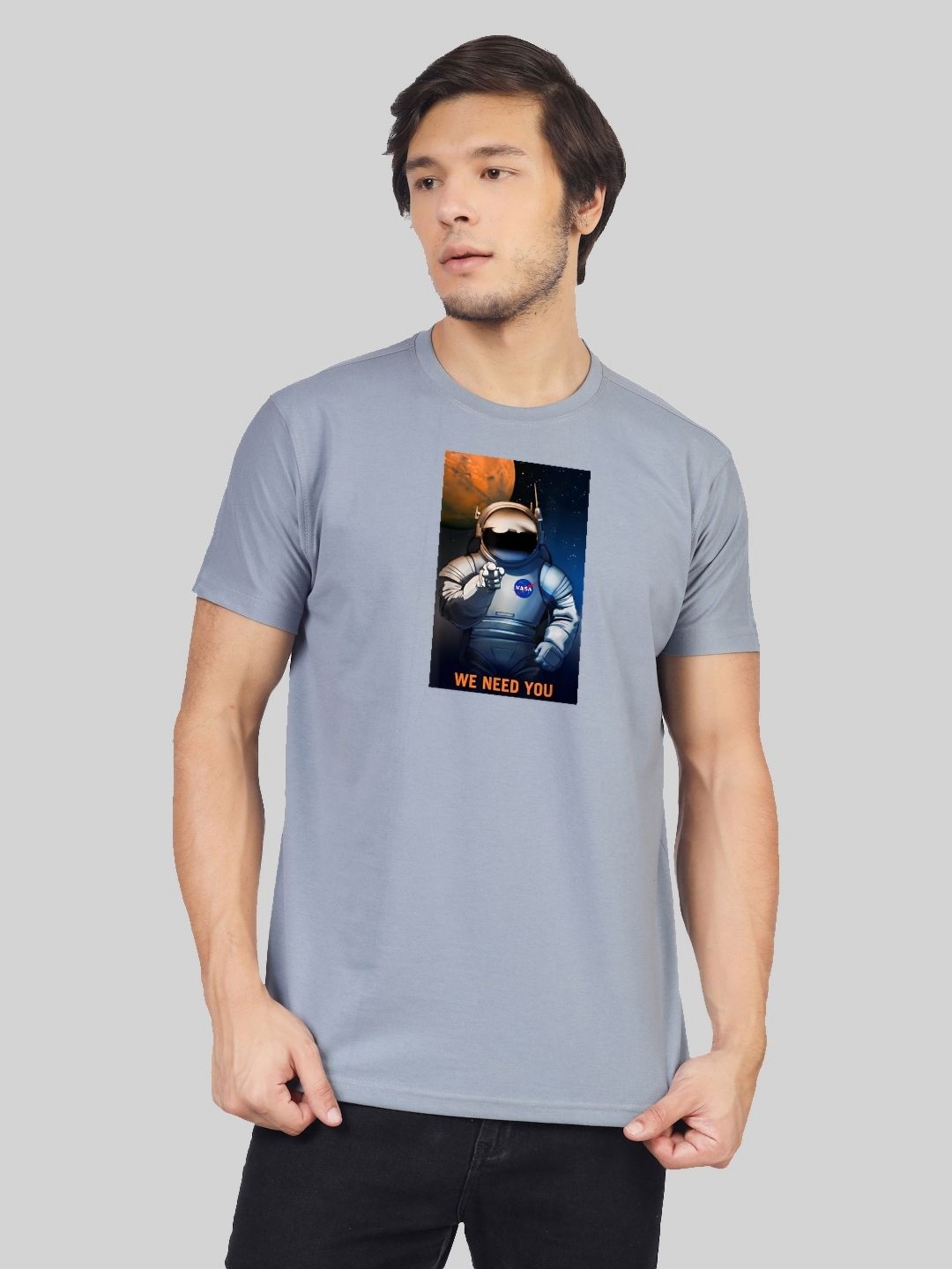 

Greylongg Men Printed Applique T-shirt, Grey