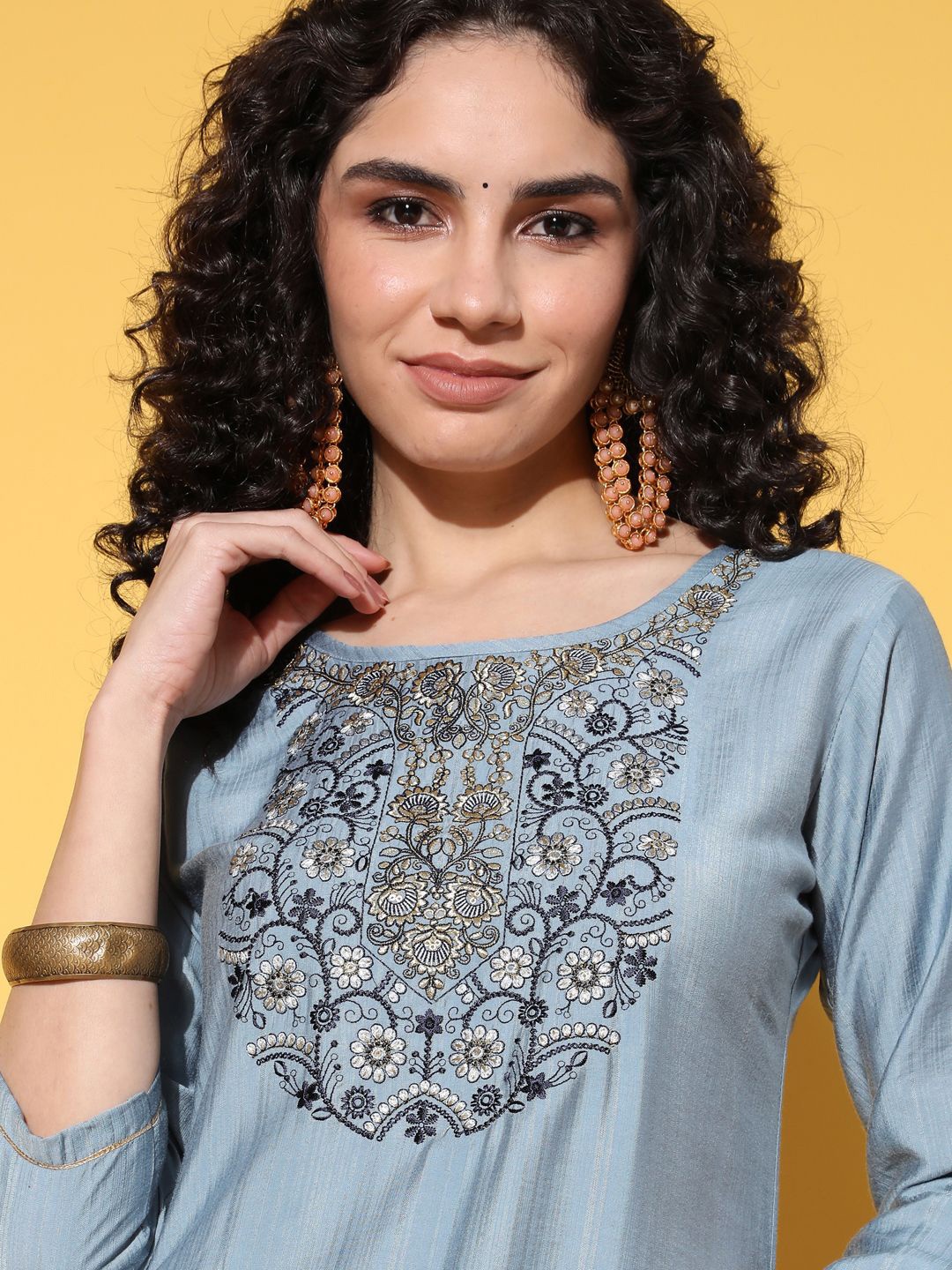 

Sangria Ethnic Motifs Embroidered Zari Sequence Straight Kurta & Trouser With Dupatta, Grey