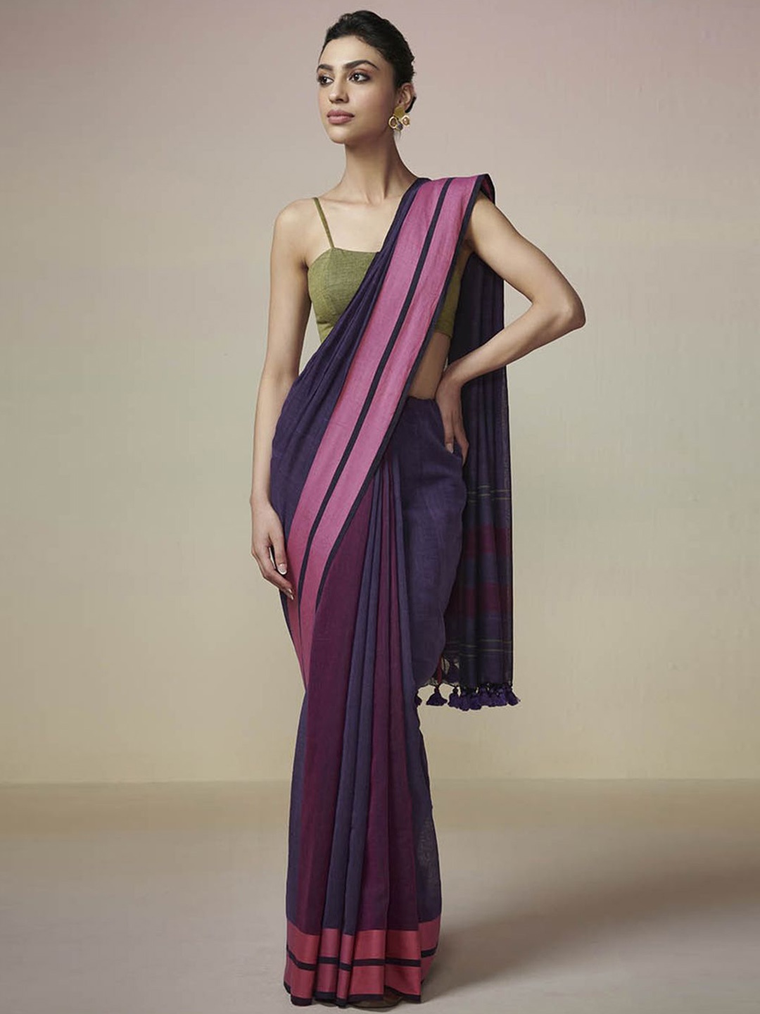 

DRESSFOLK Handloom Cotton Purple and Magenta Saree