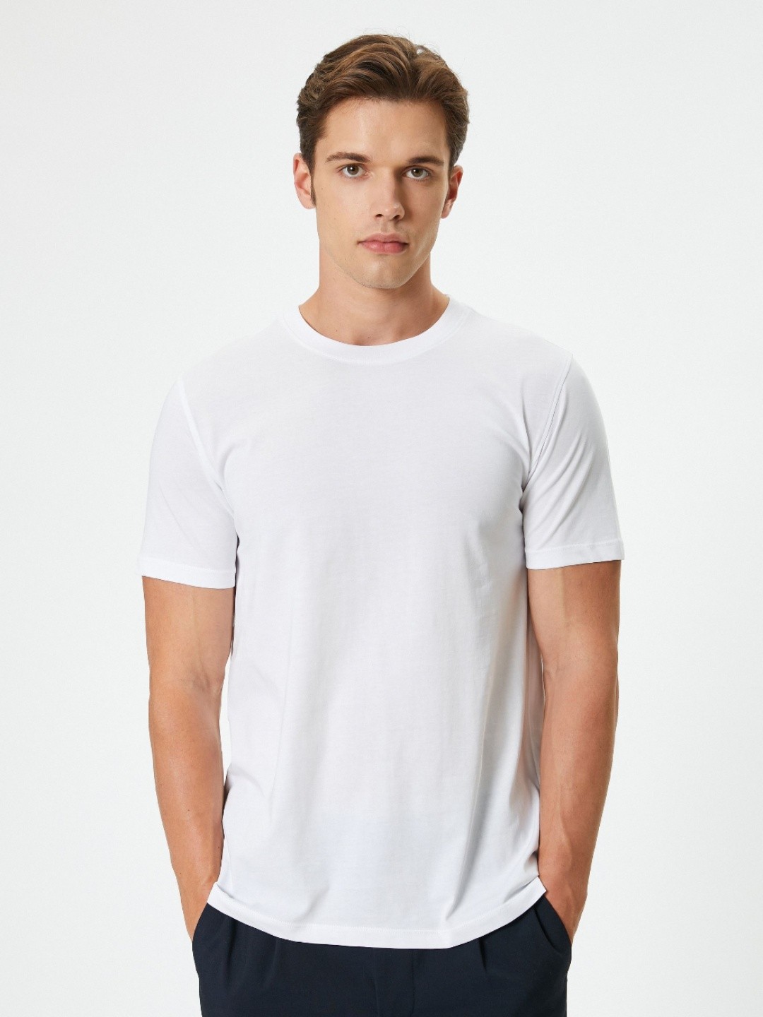 

Koton Men Pockets Slim Fit T-shirt, White