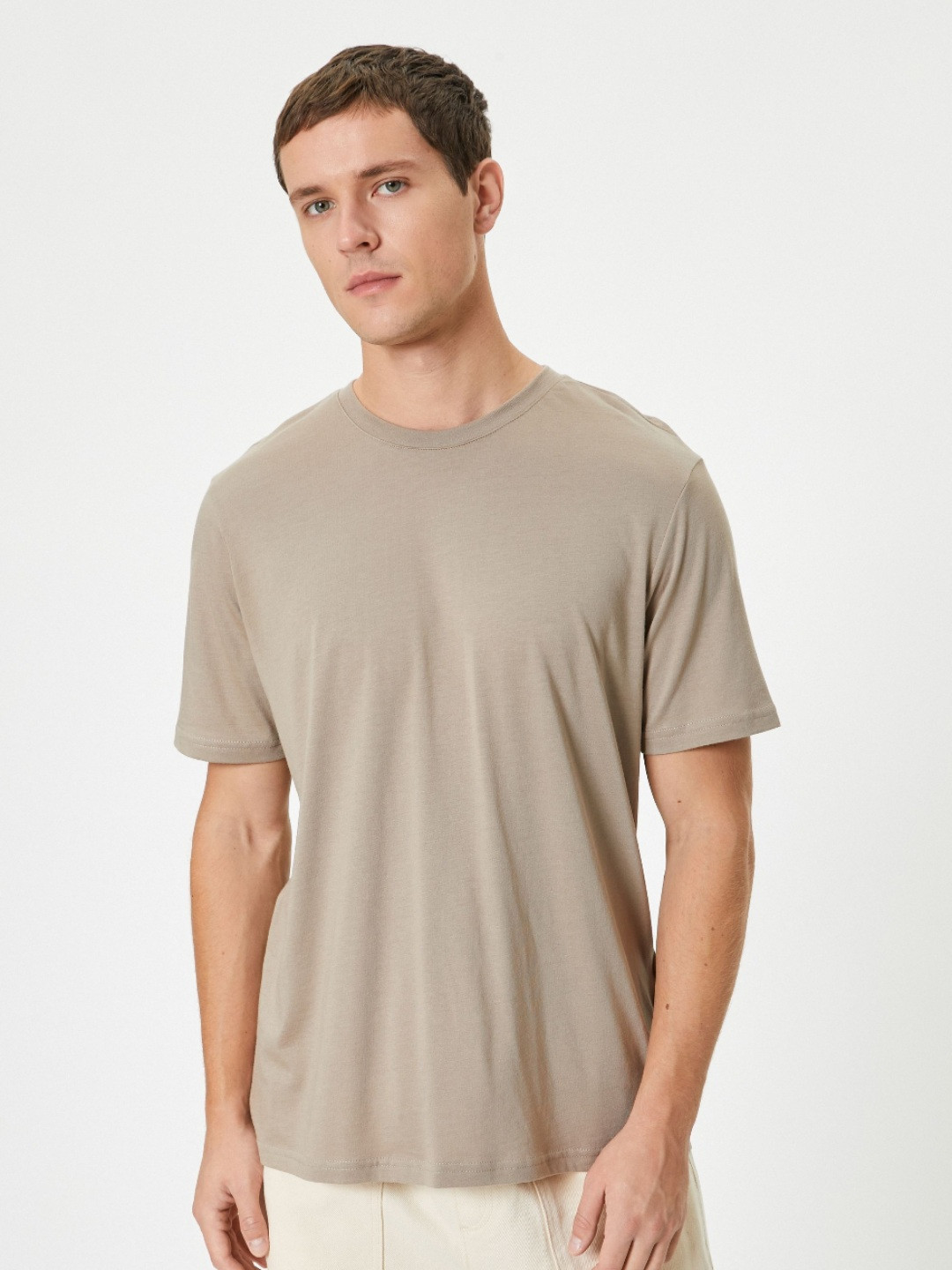

Koton Men Drop-Shoulder Sleeves Pockets T-shirt, Brown