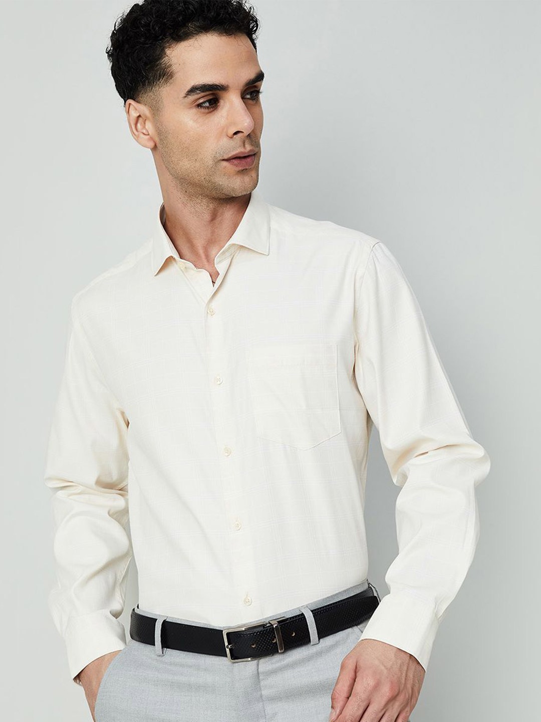 

CODE by Lifestyle Men Spread Collar Solid Cotton Formal Shirt, Beige