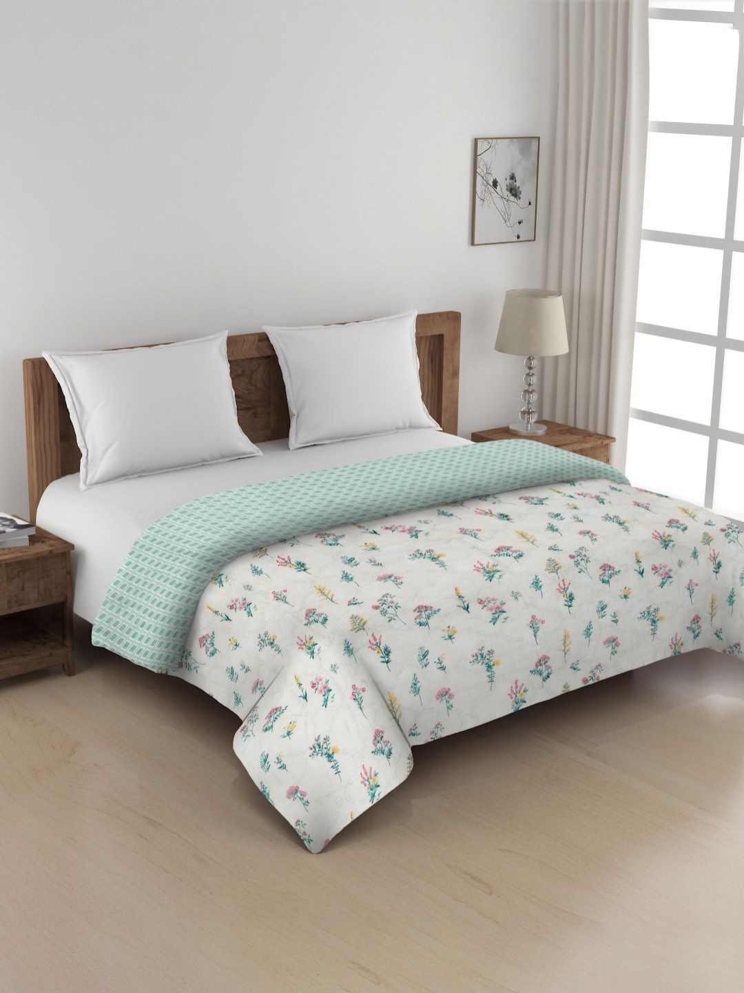 

KLOTTHE Cream & Blue Floral Printed Microfibre 350 GSM AC Room Double Bed Comforter