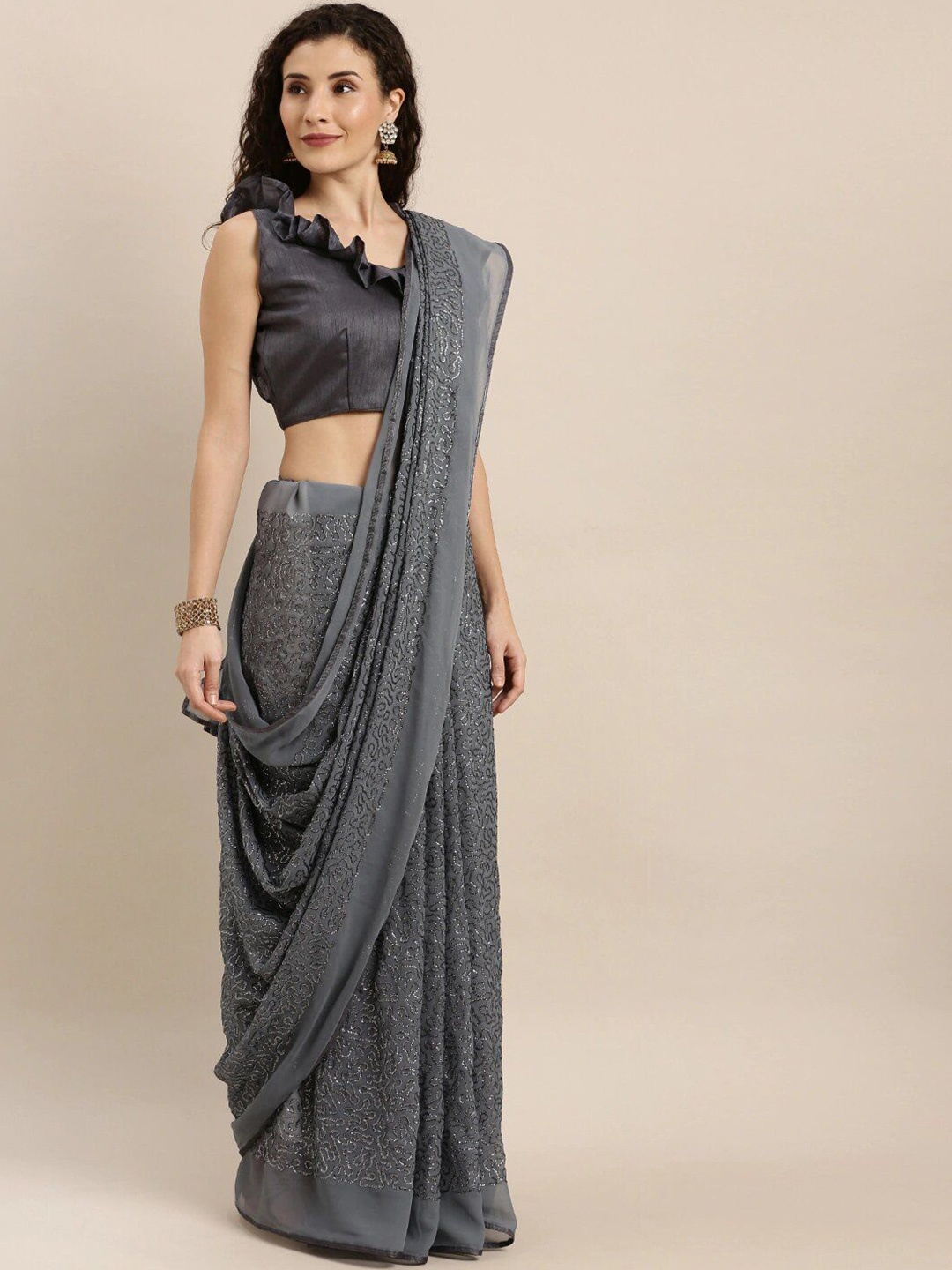 

KULNAARI Sequinned Pure Georgette Saree, Grey