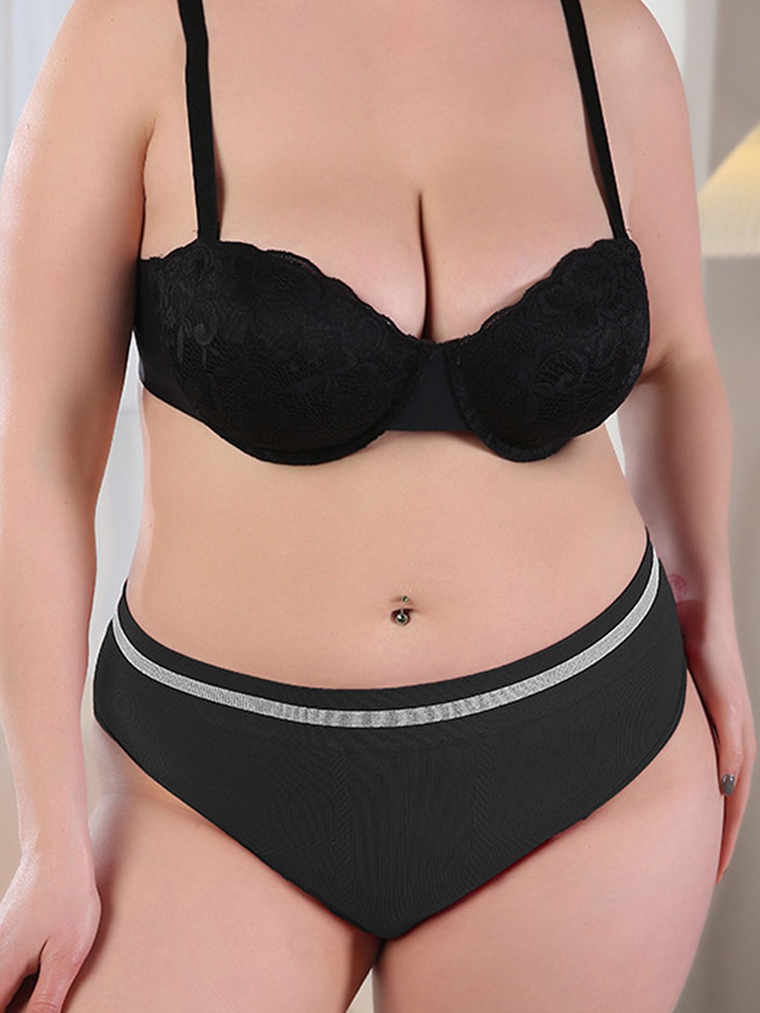 

LULU & SKY Plus SIze High-Rise Hipster BriefsCS13-BLACK