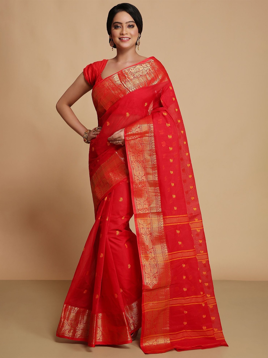 

WoodenTant Woven Design Zari Pure Cotton Taant Saree, Red