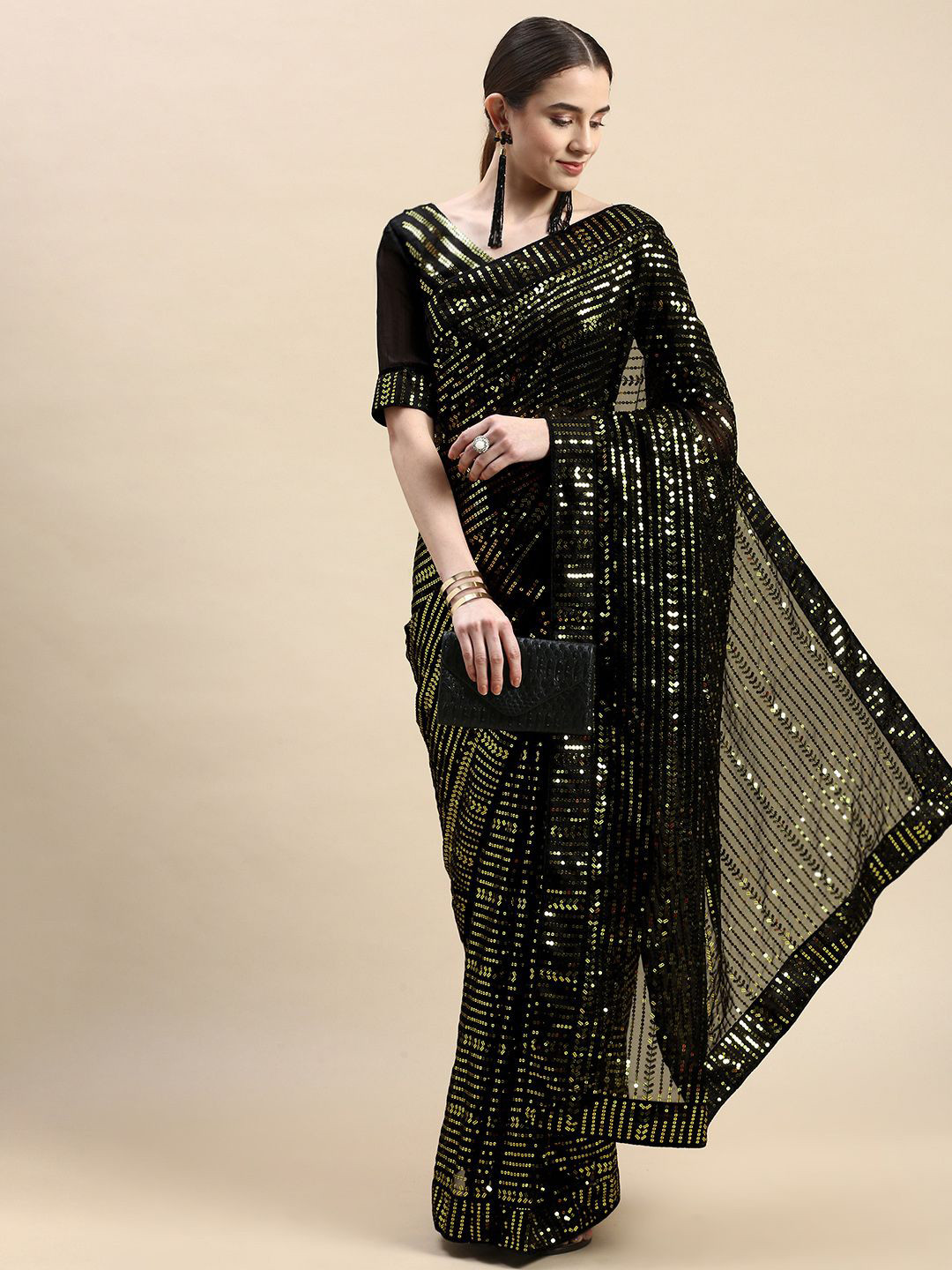 

VAIRAGEE Embellished Ready to Wear Saree, Black