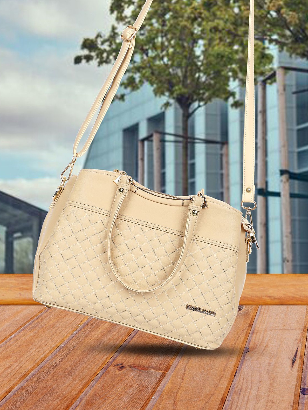 

WOMEN MARKS PU Bucket Handheld Bag with Quilted, Cream