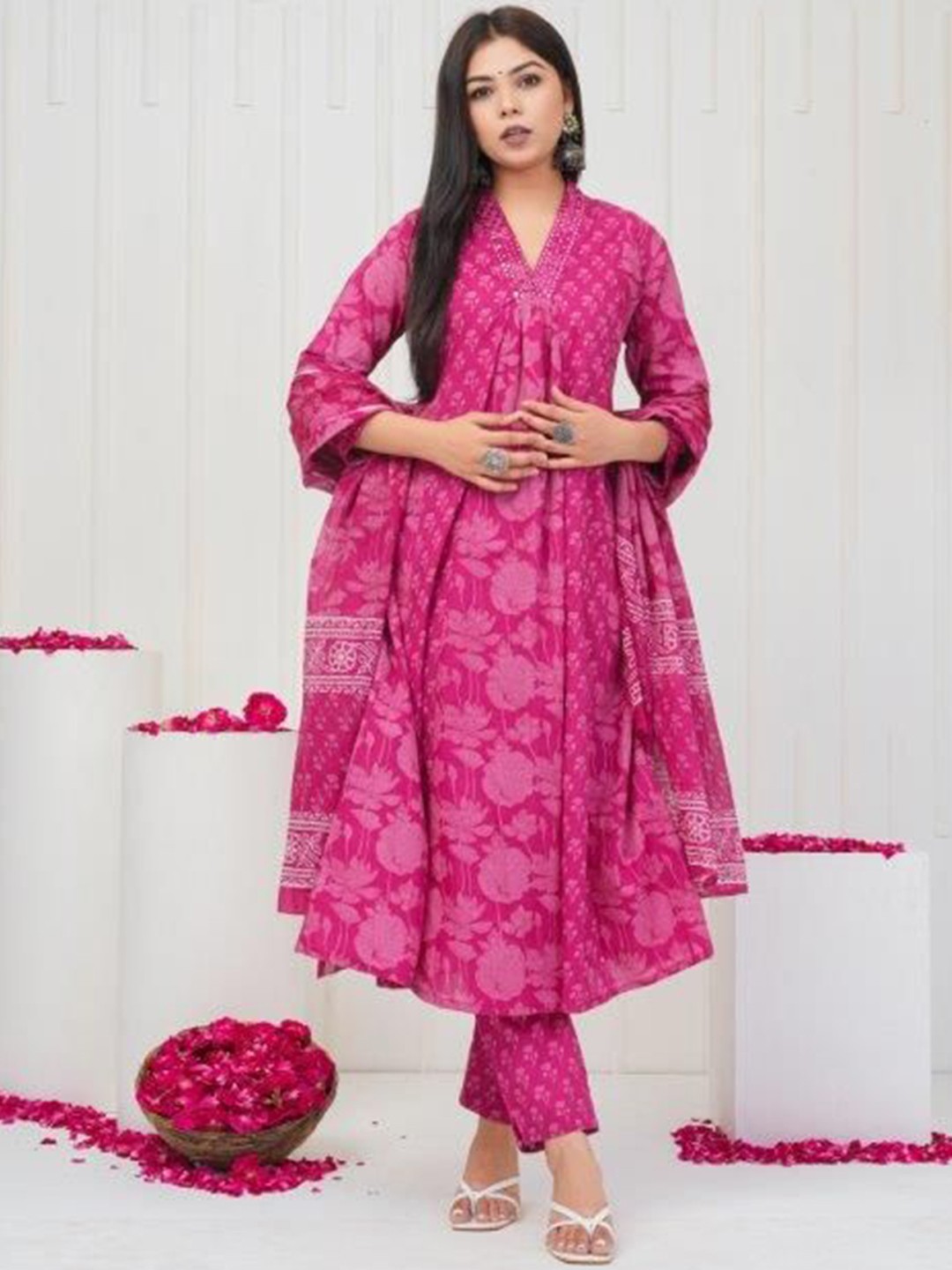 

., Fuchsia