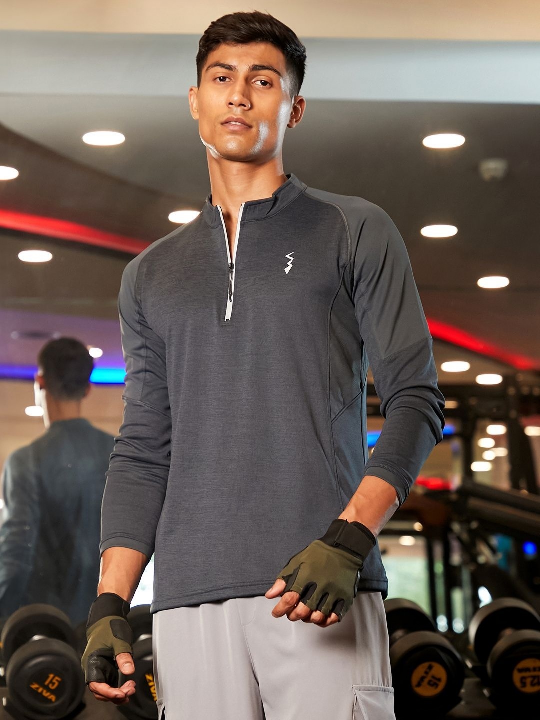 

Campus Sutra Men Solid High Neck T-shirt, Grey