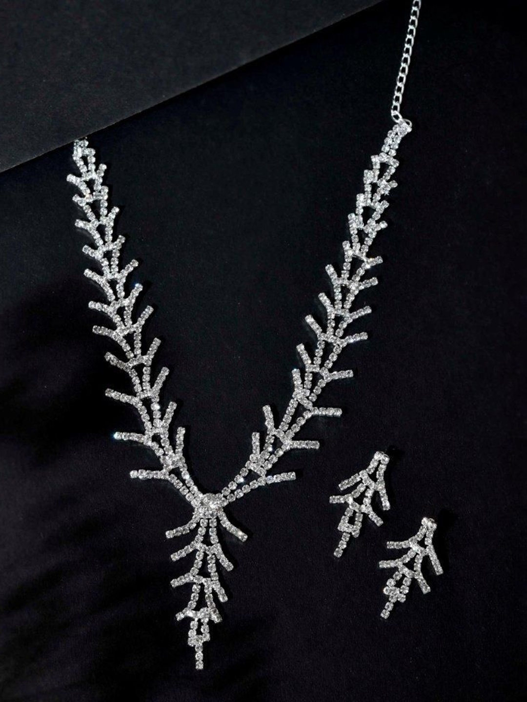 

VOJ Silver-Plated American Diamond-Studded Jewellery Set