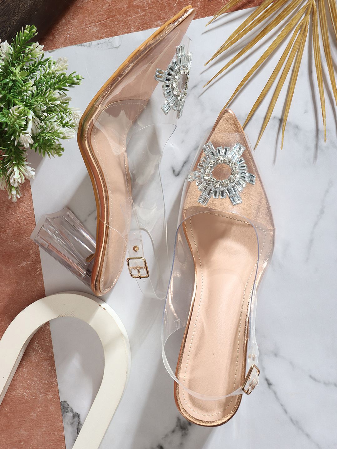 

CHINRAAG Embellished Block Heels Peep Toes, Transparent