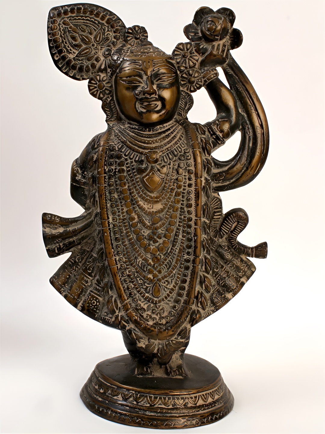 

Exotic India Gold-Toned Idol Showpiece