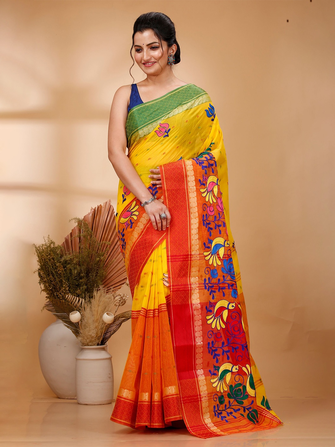 

DipDiya Ethnic Motifs Embroidered Pure Cotton Taant Saree, Yellow