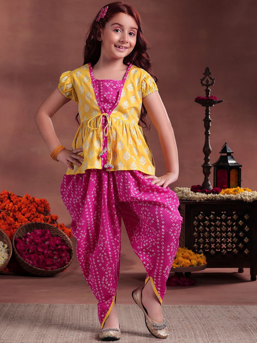 

Libas KIDS Girls Printed Pure Cotton Top & Dhoti Pants With Jacket, Pink