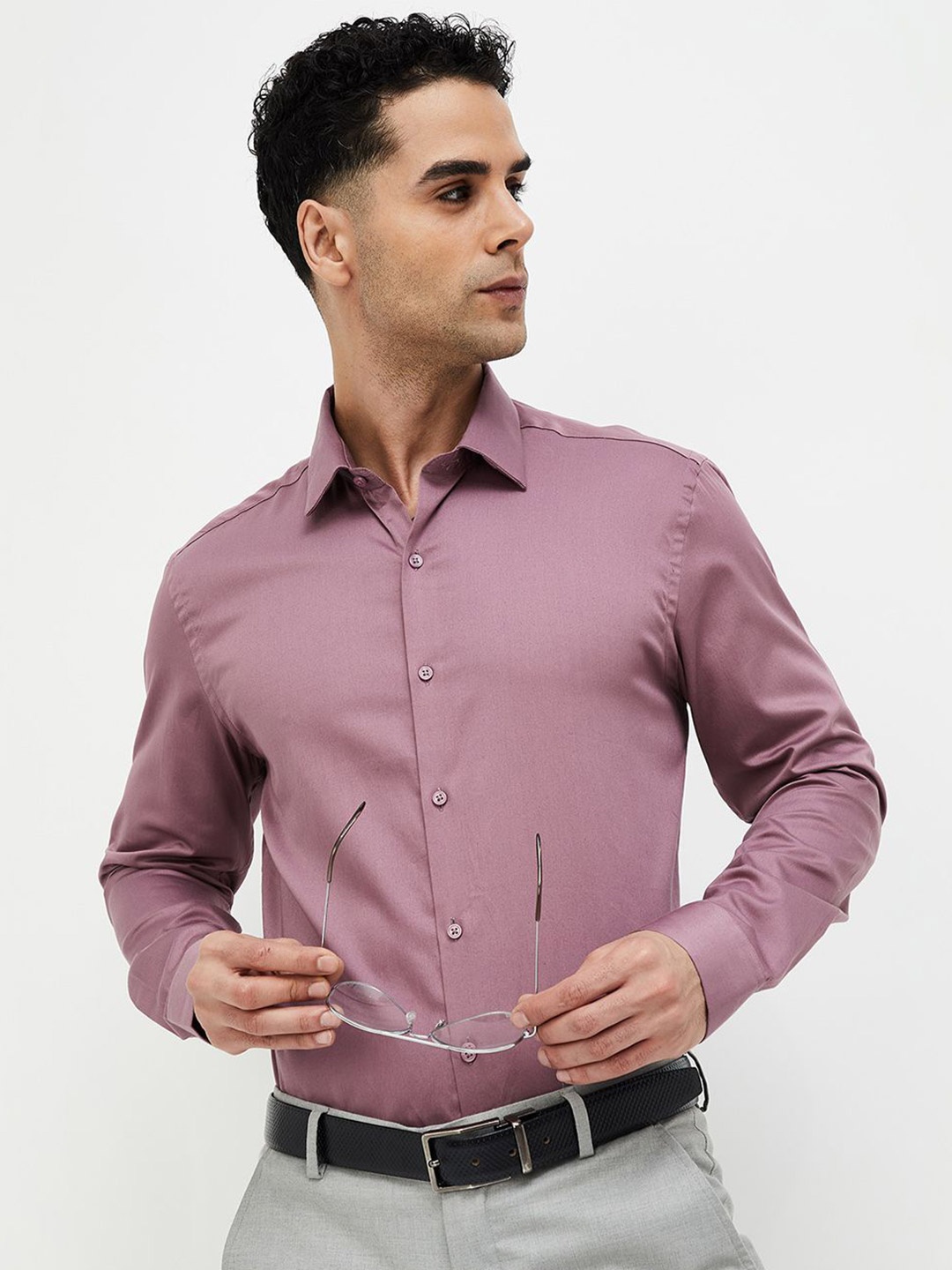 

CODE by Lifestyle Men Spread Collar Solid Cotton Slim Fit Formal Shirt, Pink