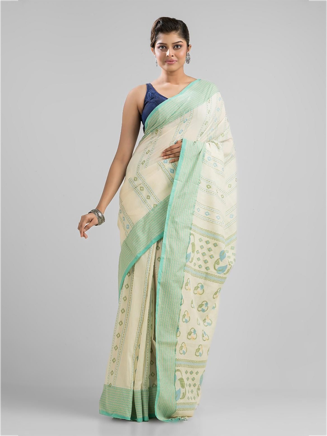 

SAJASAJO Ethnic Motifs Printed Pure Cotton Saree, White