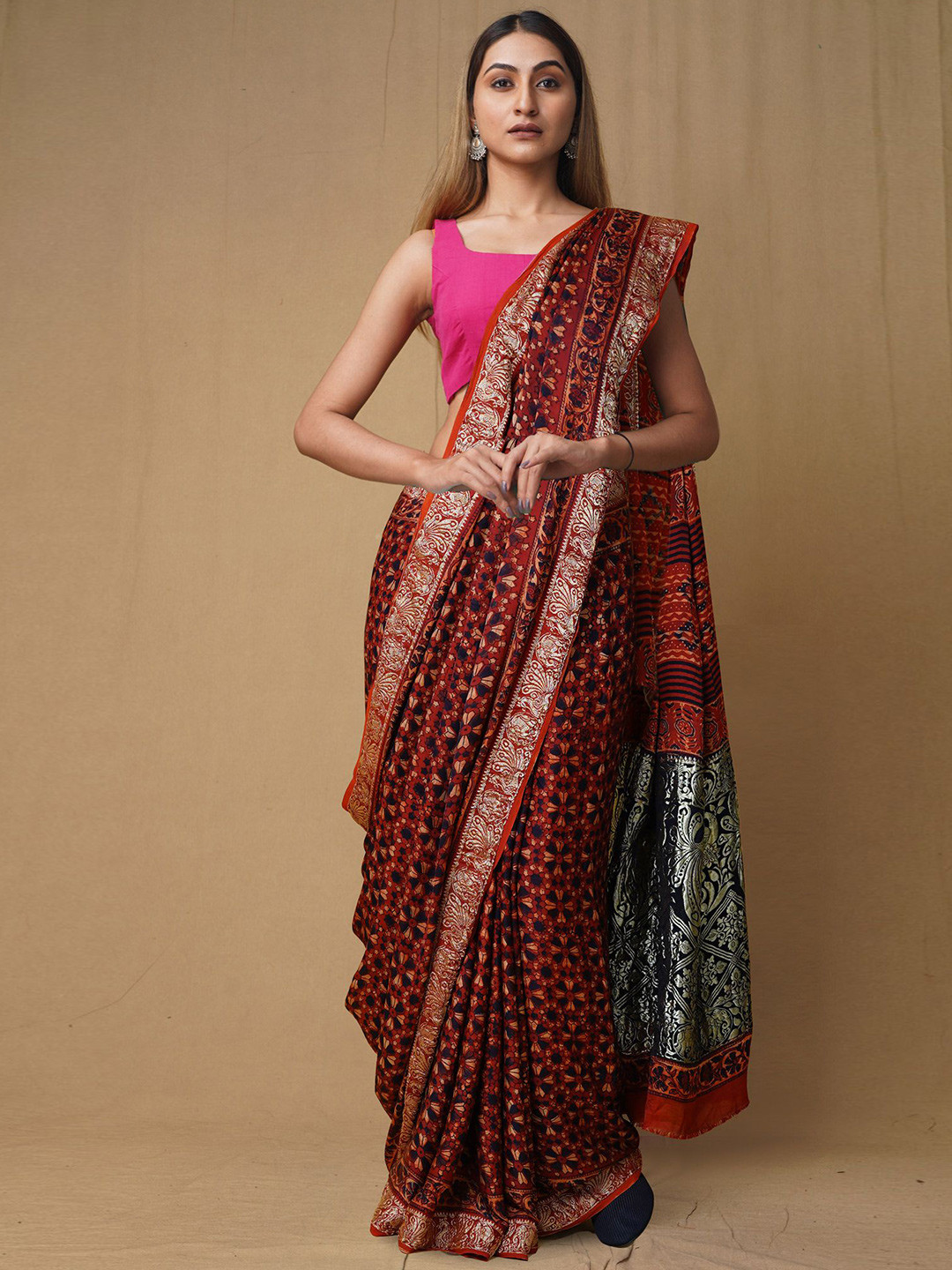 

Unnati Silks Printed Zari Ajrak Handloom Chanderi Saree, Red