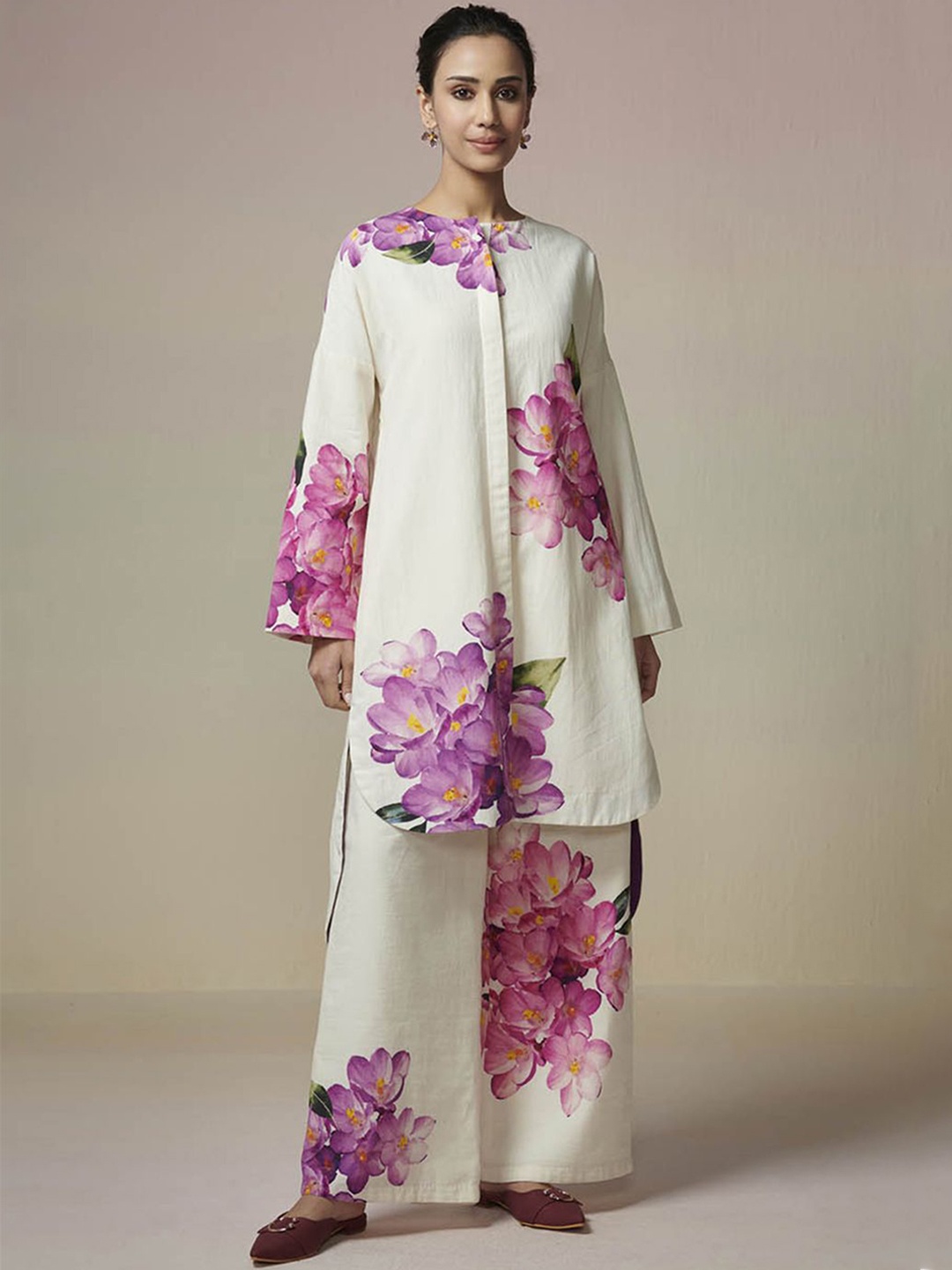 

Dressfolk Royal Printed Round Neck Tunic & Trouser, Off white