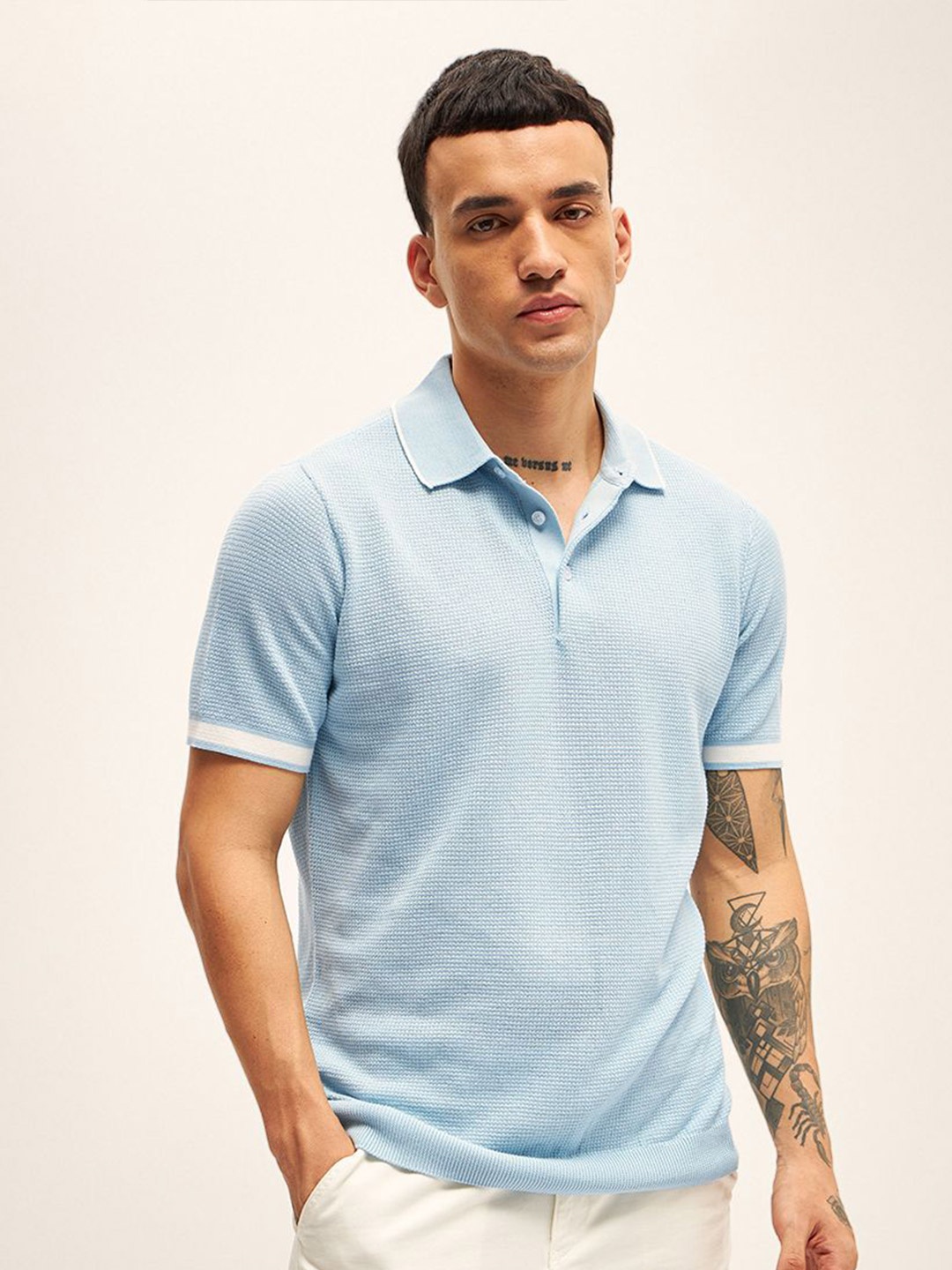 

THE BEAR HOUSE Men Solid Polo Collar Cotton T-shirt, Blue