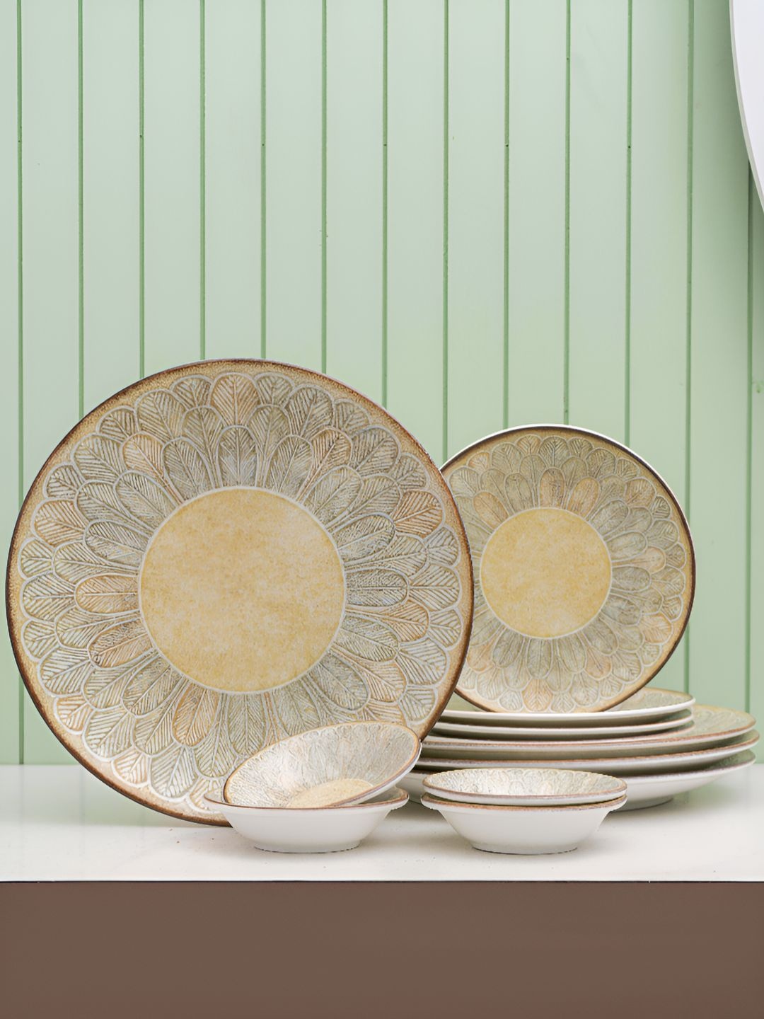 

JCPL 12 Pcs Yellow & Beige Textured Dinner Set