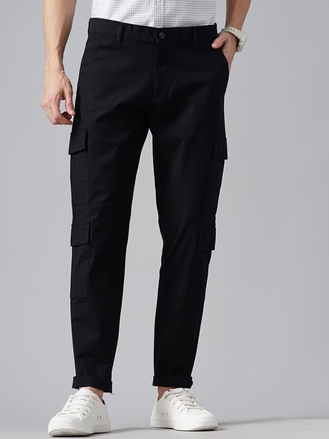 

British Club Men Comfort Slim Fit Mid-Rise Cotton Cargos Trousers, Black