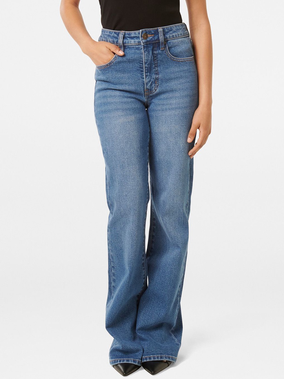 

Forever New Women Smart Flared High-Rise Light Fade Jeans, Blue