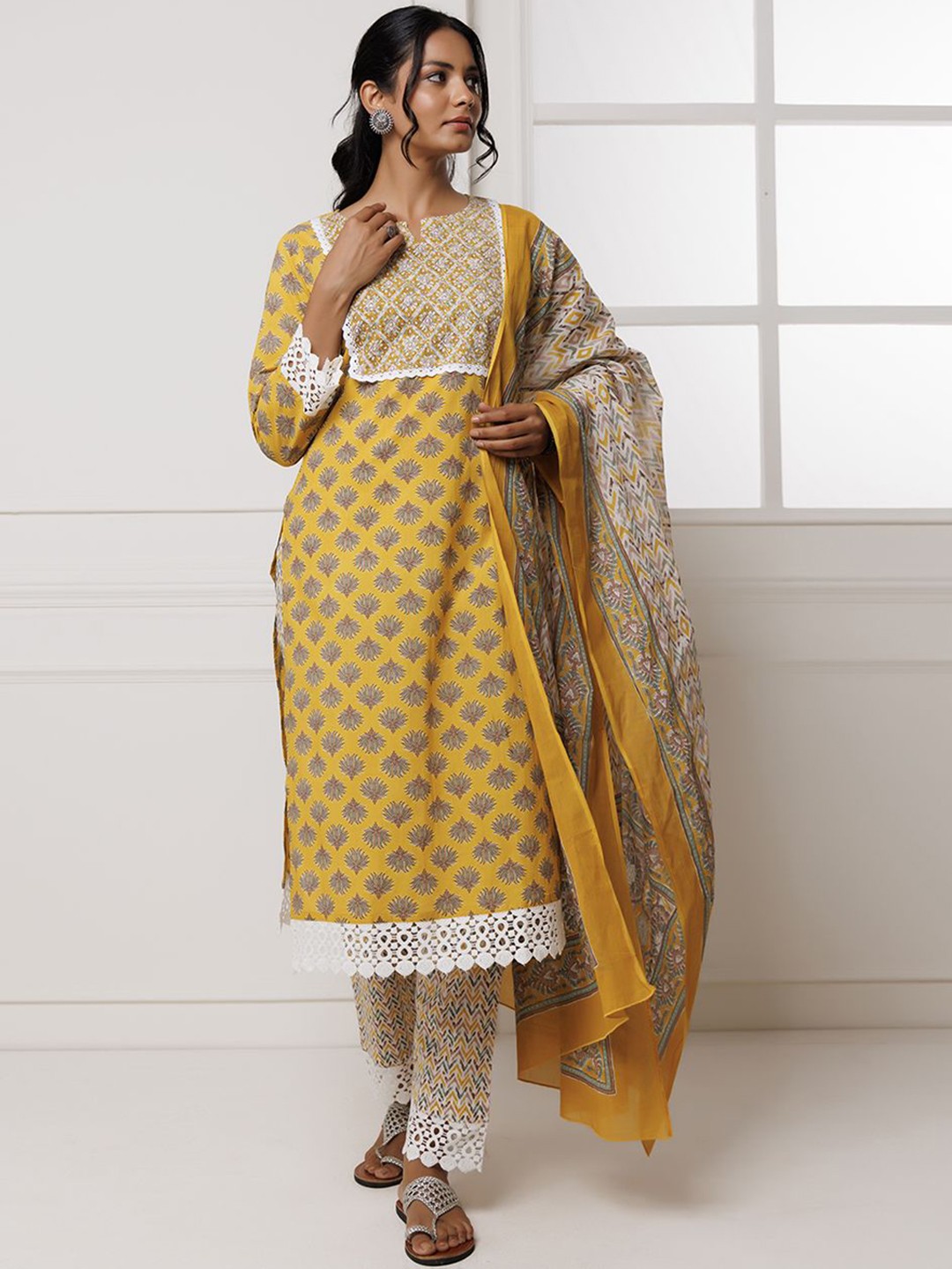 

INDIANIC Ethnic Motifs Printed Pure Cotton Kurta with Palazzos & Dupatta, Yellow