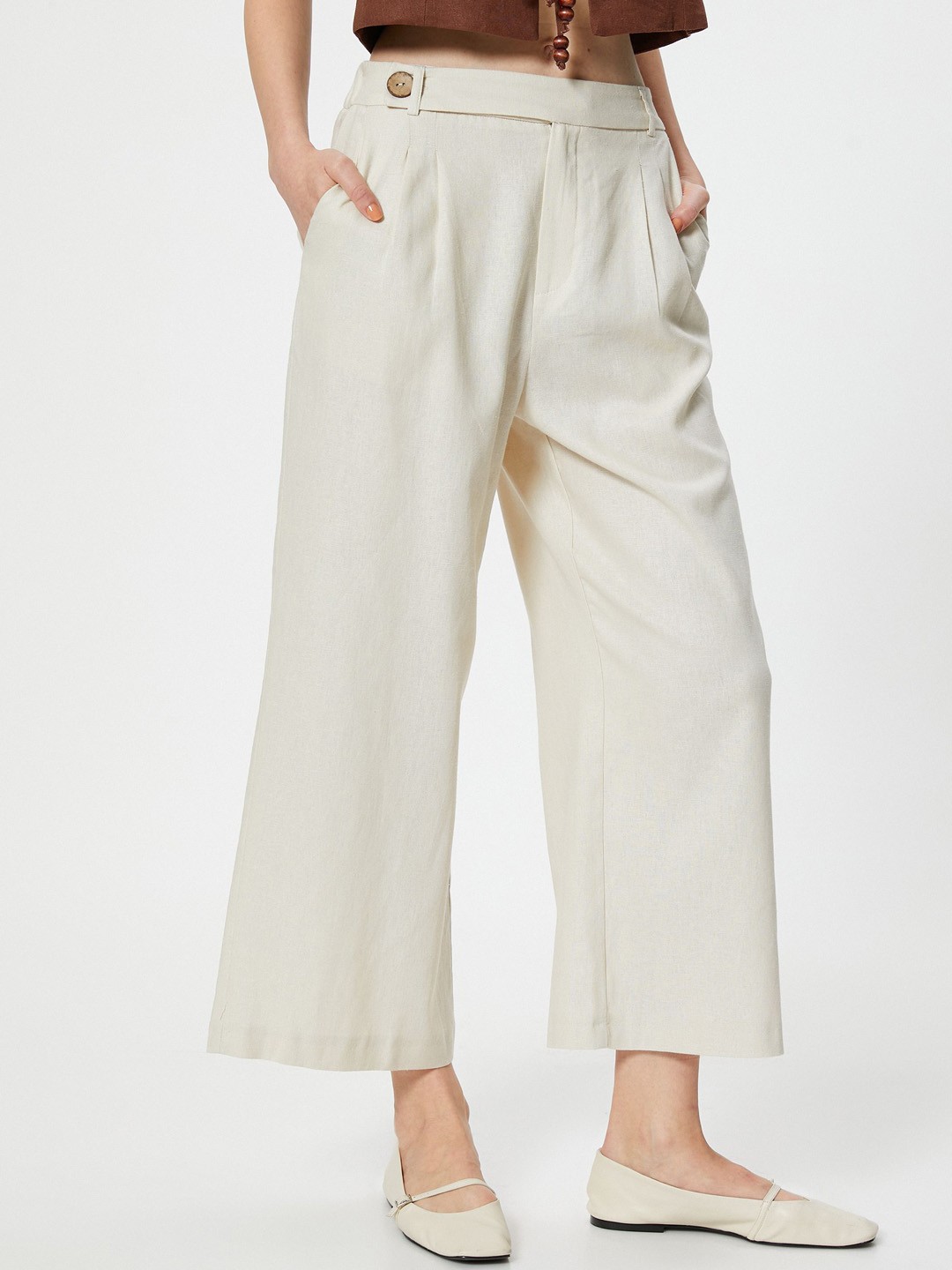 

Koton Women Mid Rise Pleated Parallel Trouser, Beige