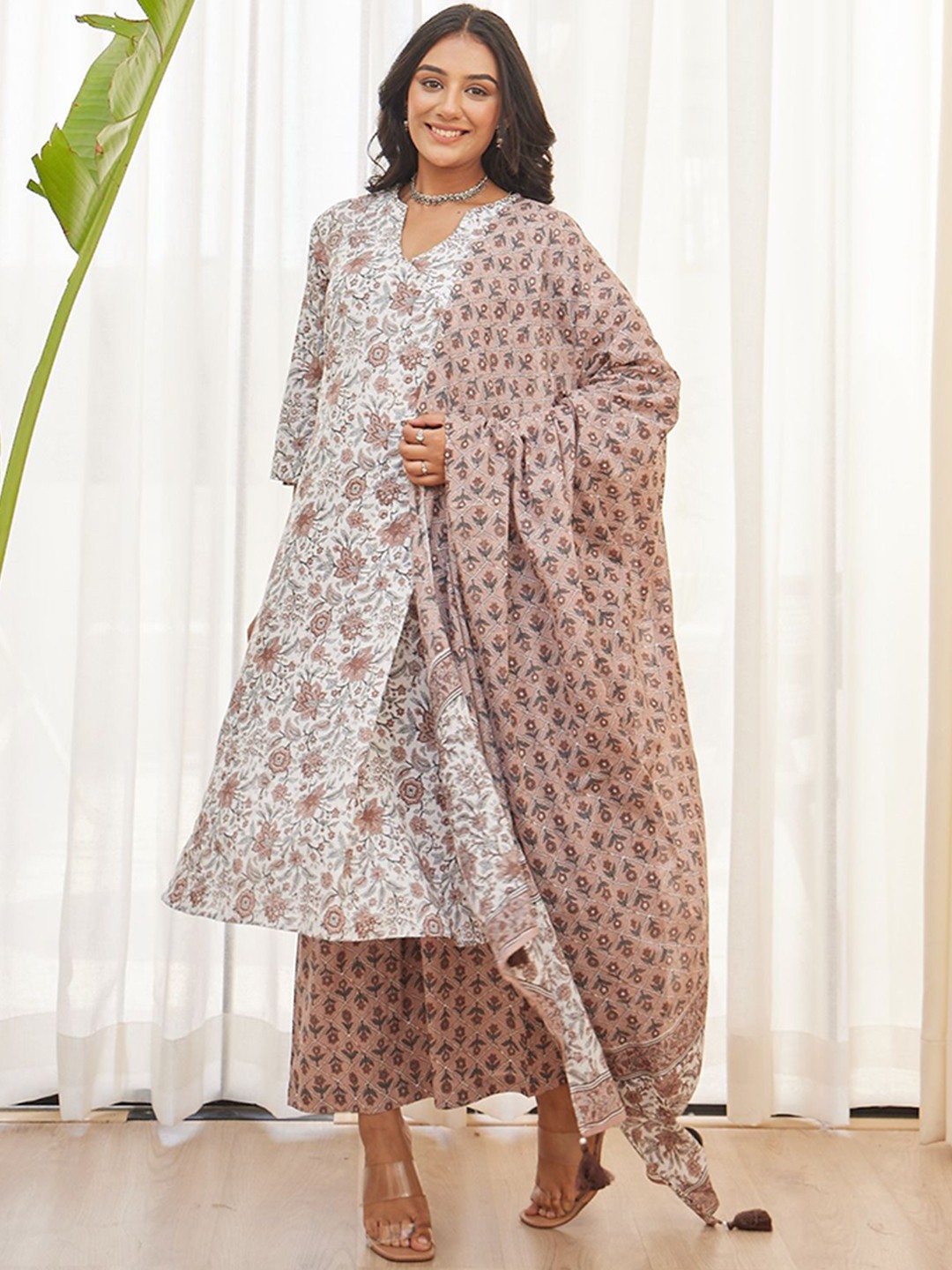 

HERE&NOW Floral Printed V-Neck Pure Cotton Anarkali Kurta With Palazzos & Dupatta, White