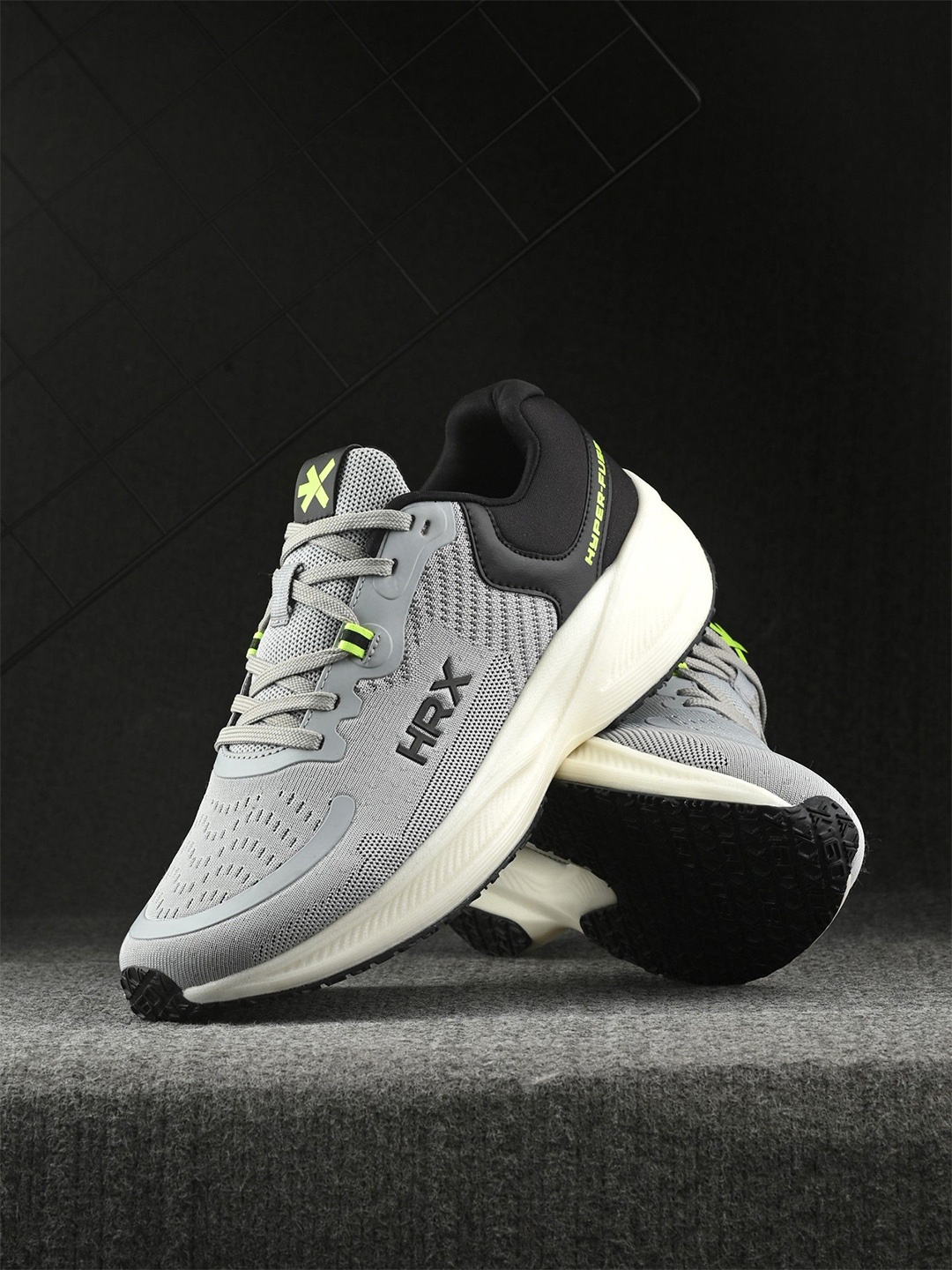 

HRX by Hrithik Roshan Men Mesh Running Non-Marking Shoes, Grey