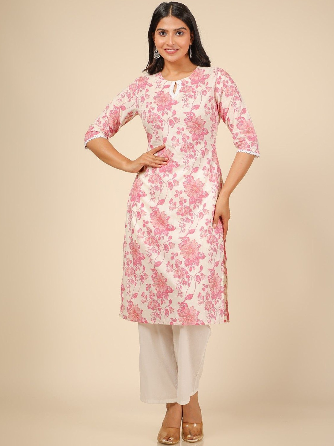 

Aramya Floral Printed Keyhole Neck Cotton Straight Kurta, White